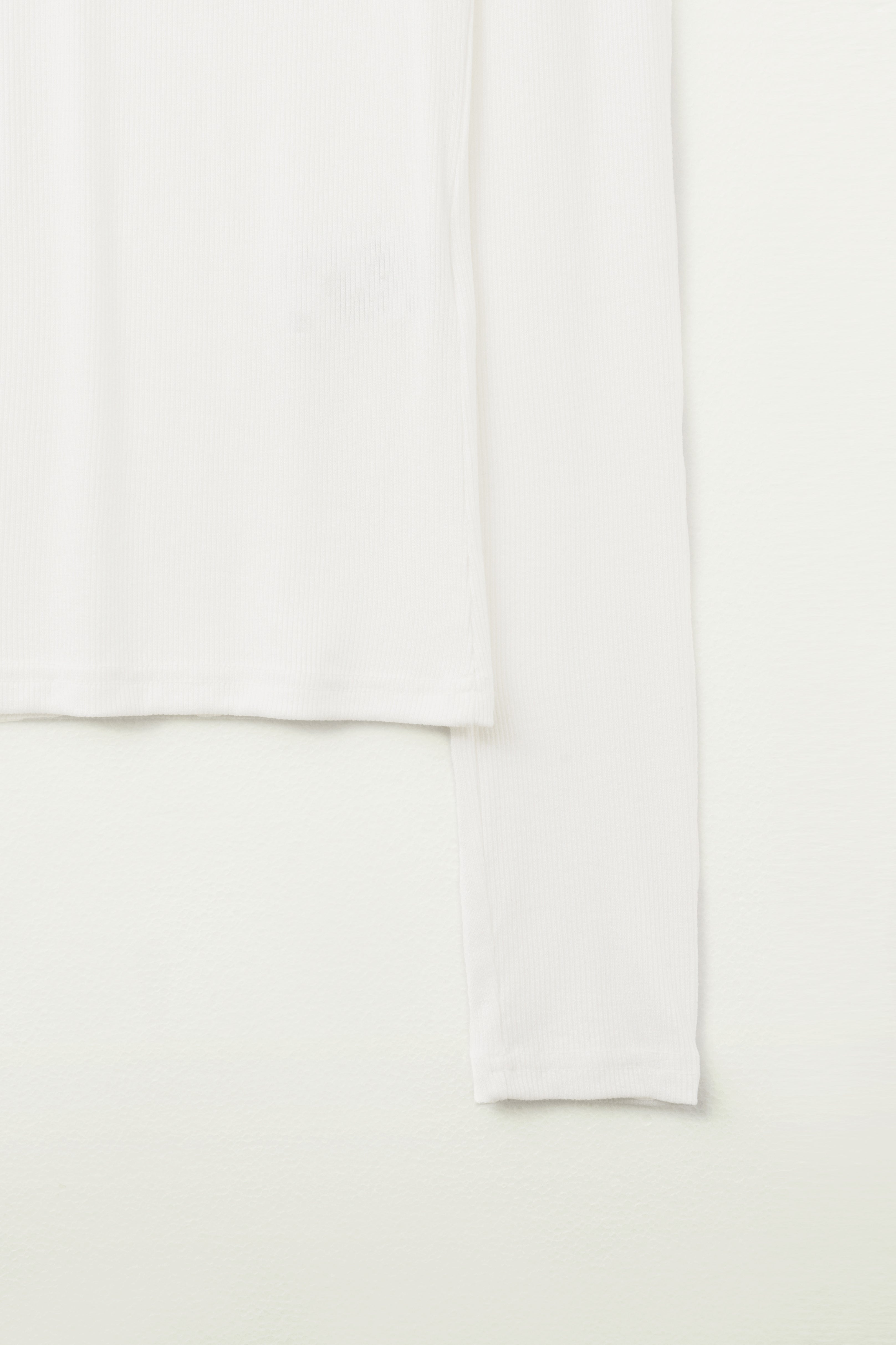 HENRY NECK LONG SLEEVE T-SHIRT_WHITE