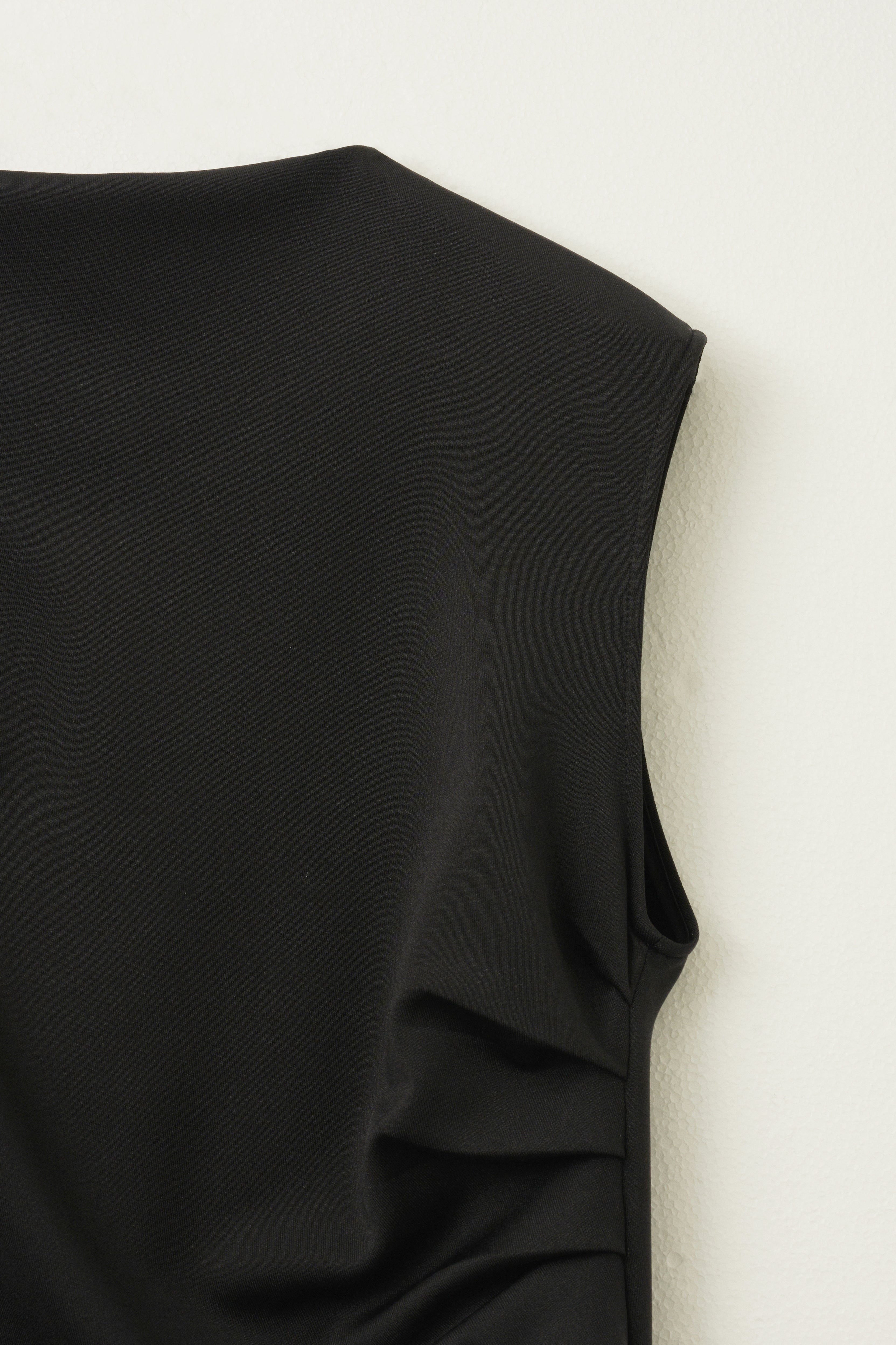 ROBE SLIM DRAPÉE EN JERSEY_NOIR