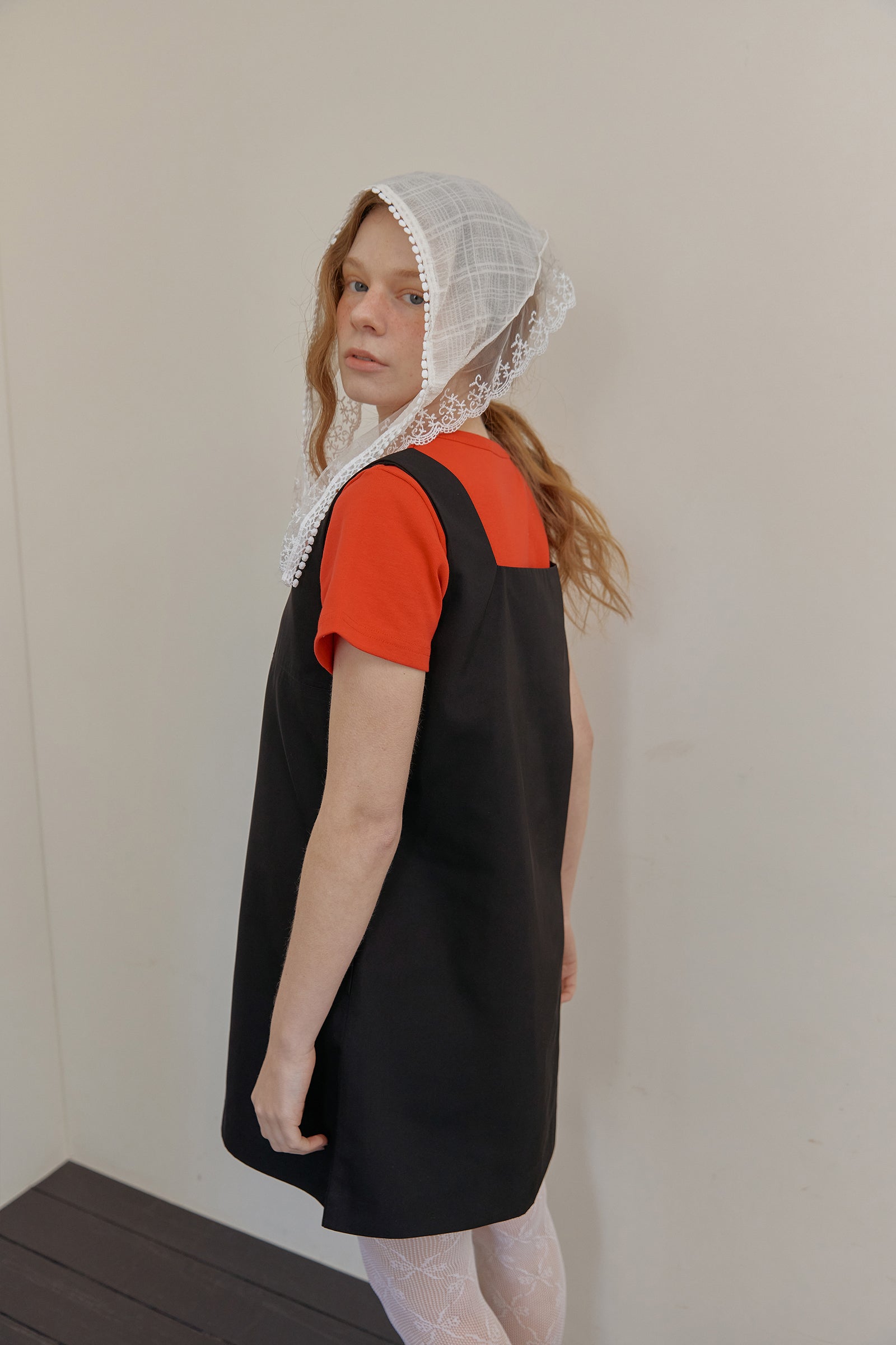 SLEEVELESS MINI DRESS_NOIR