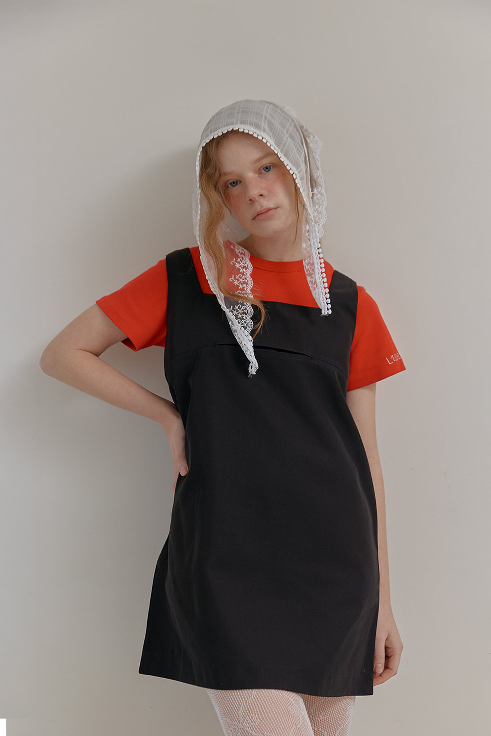 SLEEVELESS MINI DRESS_NOIR