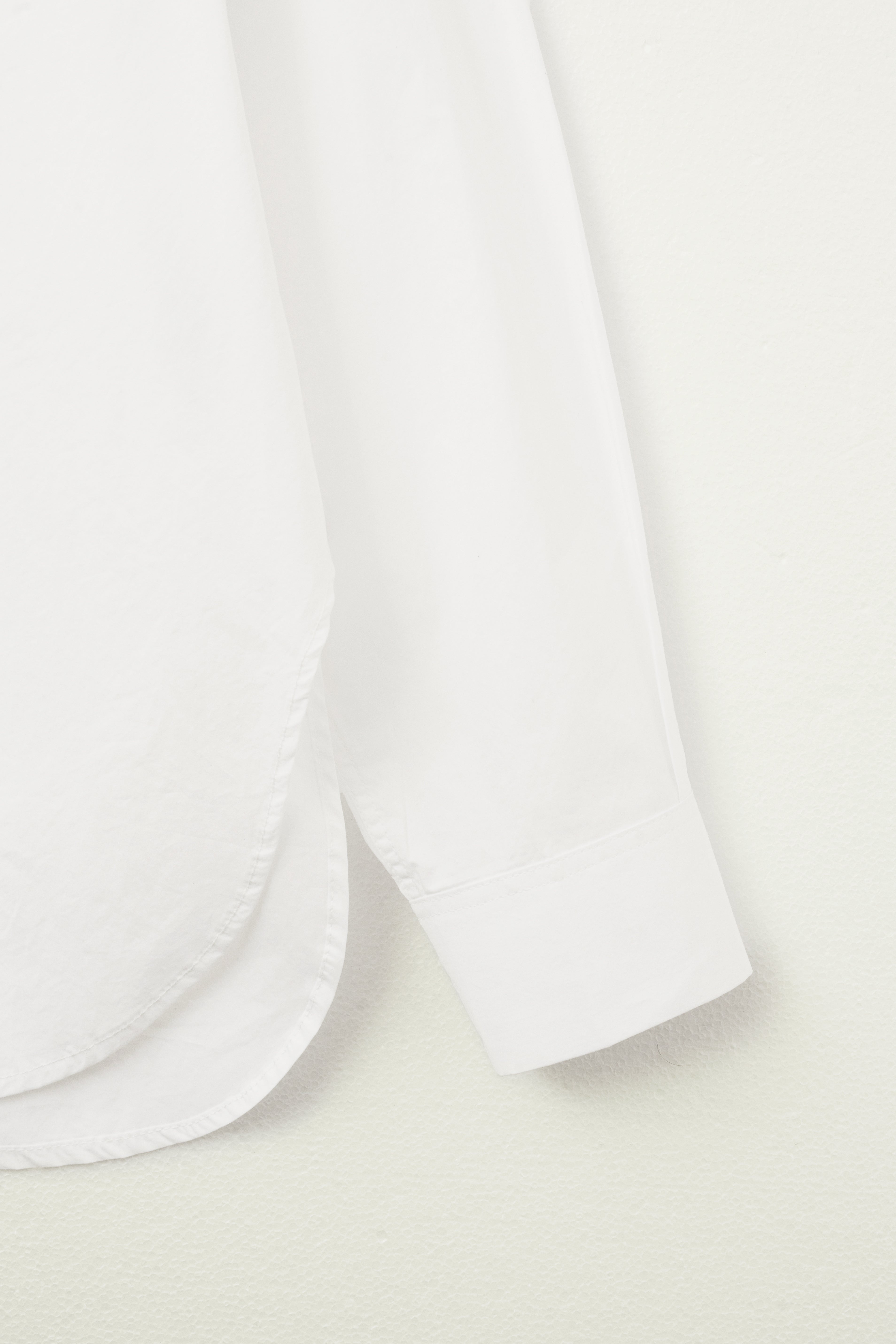 CLASSIC RAGLAN WHITE BOXY SHIRTS