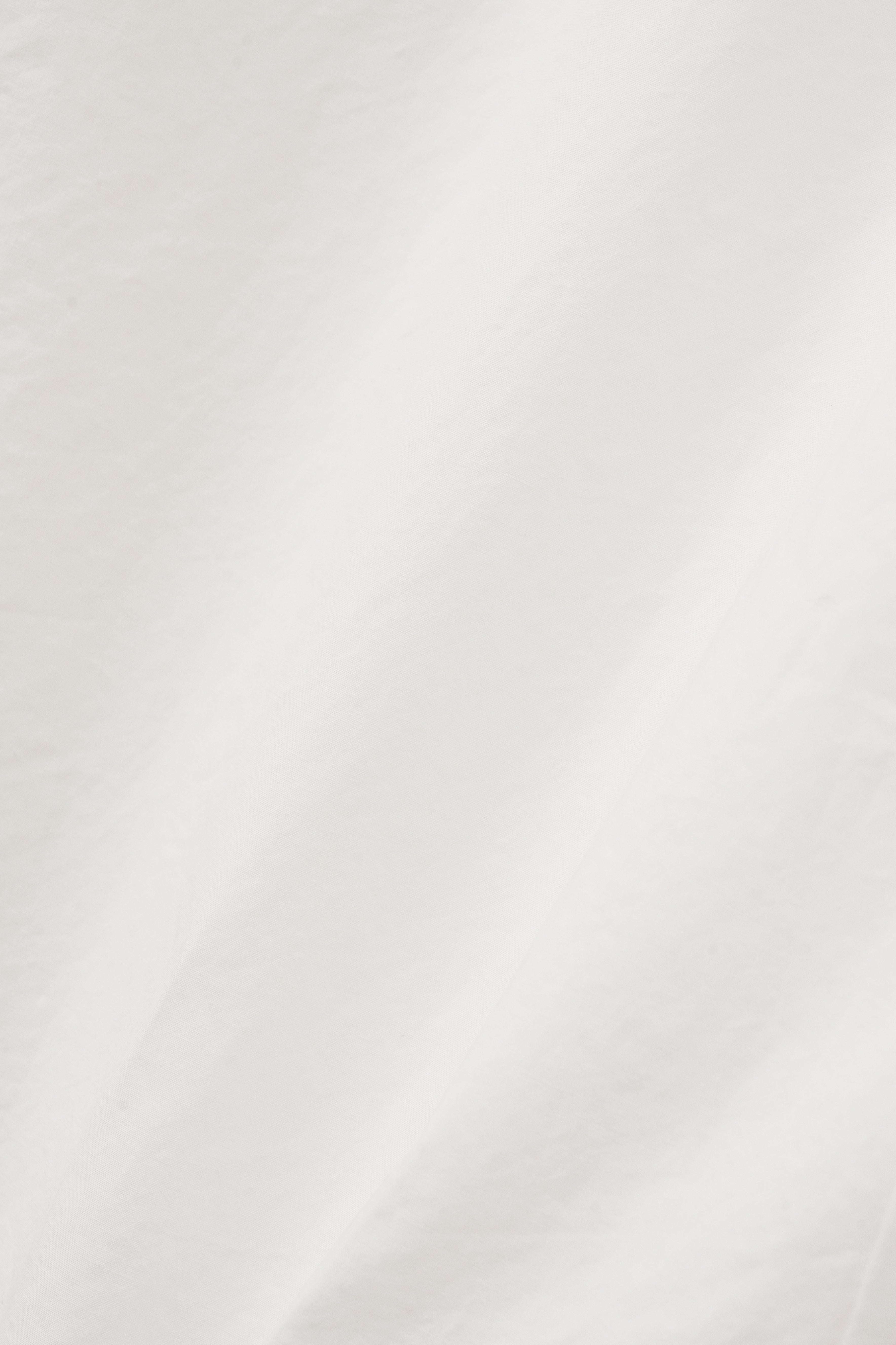 CLASSIC RAGLAN WHITE BOXY SHIRTS