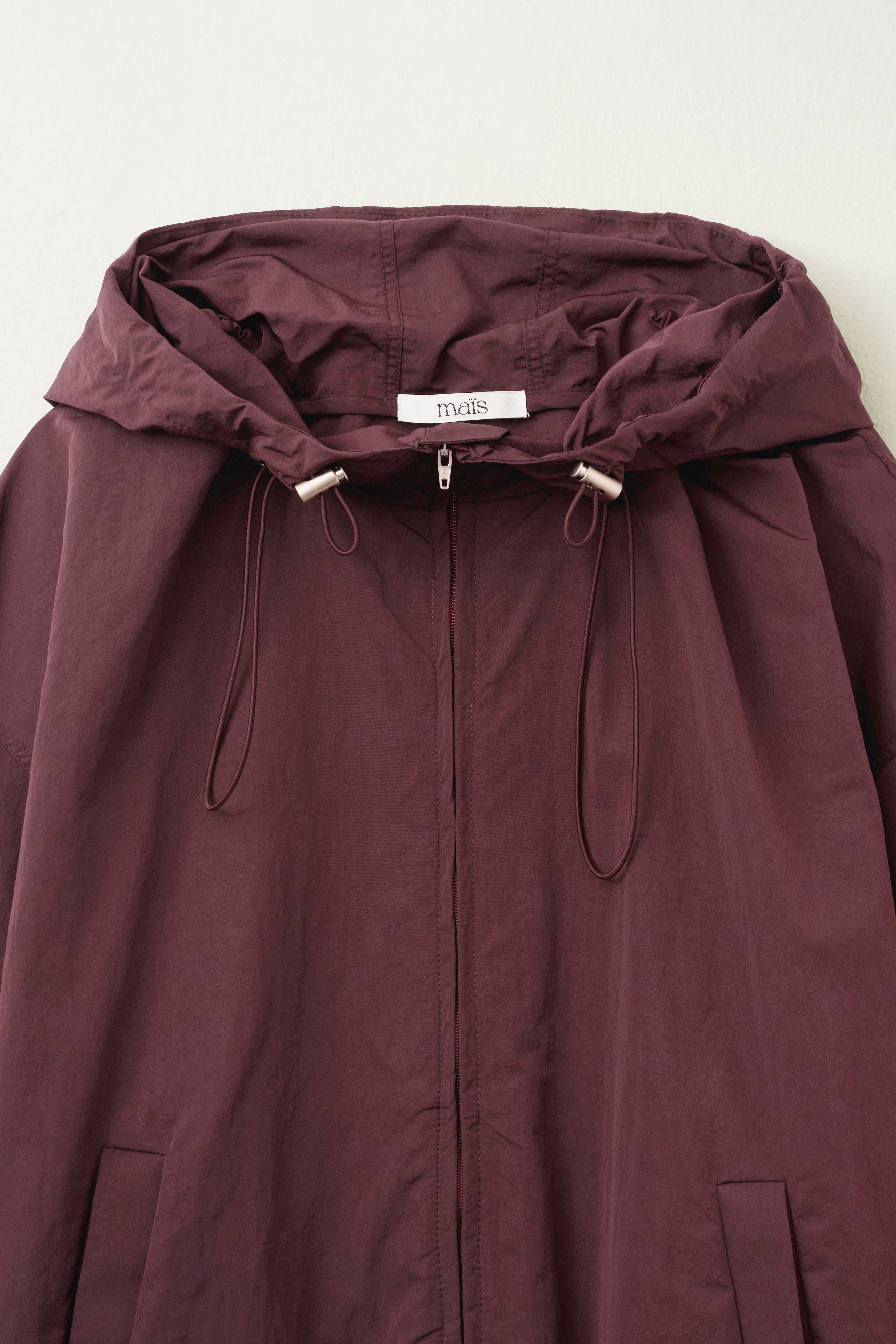 SHIRRING HOODED WINDBREAKER_BOURGOGNE