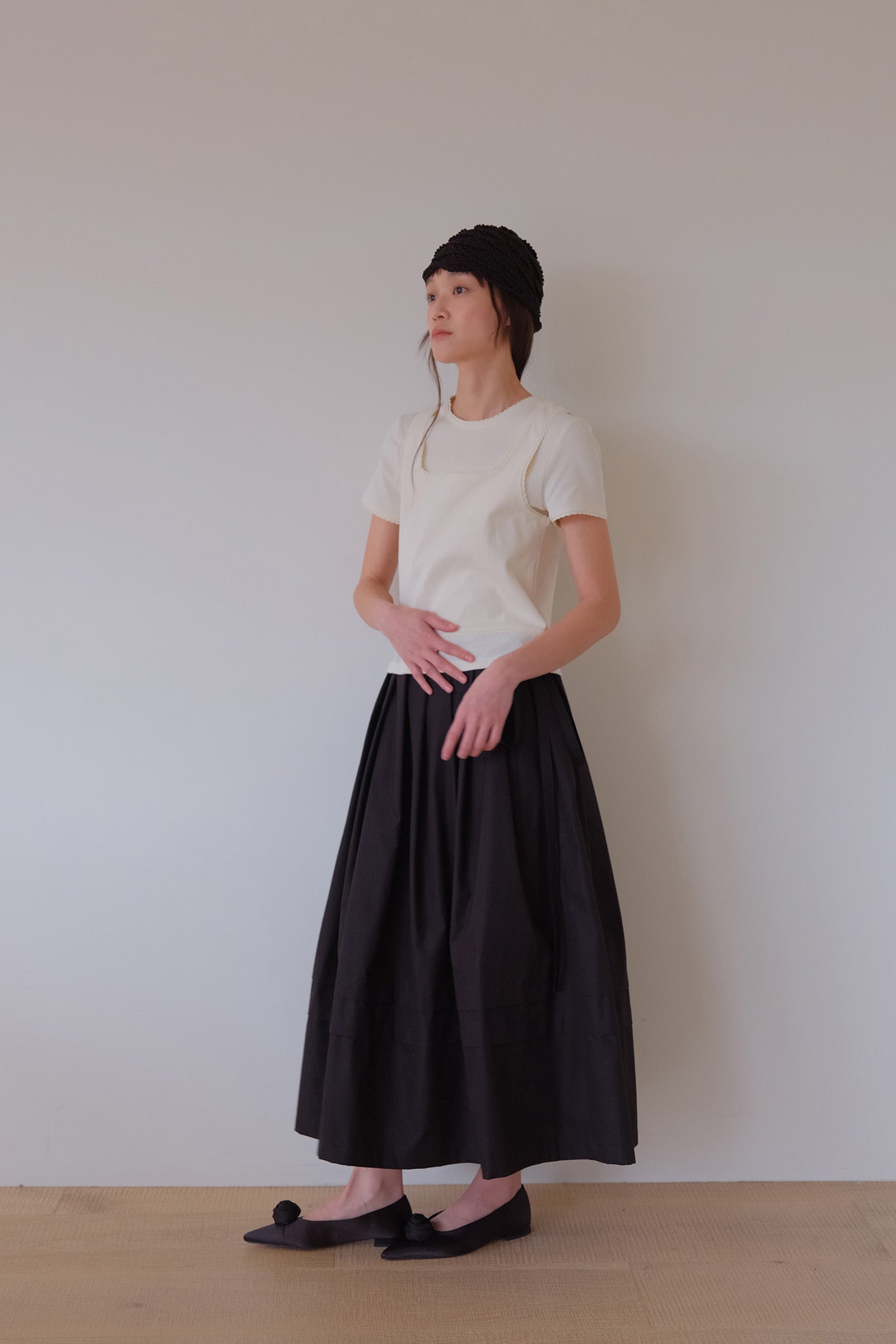 MOUI RIBBON PLEATS SKIRT _NOIR
