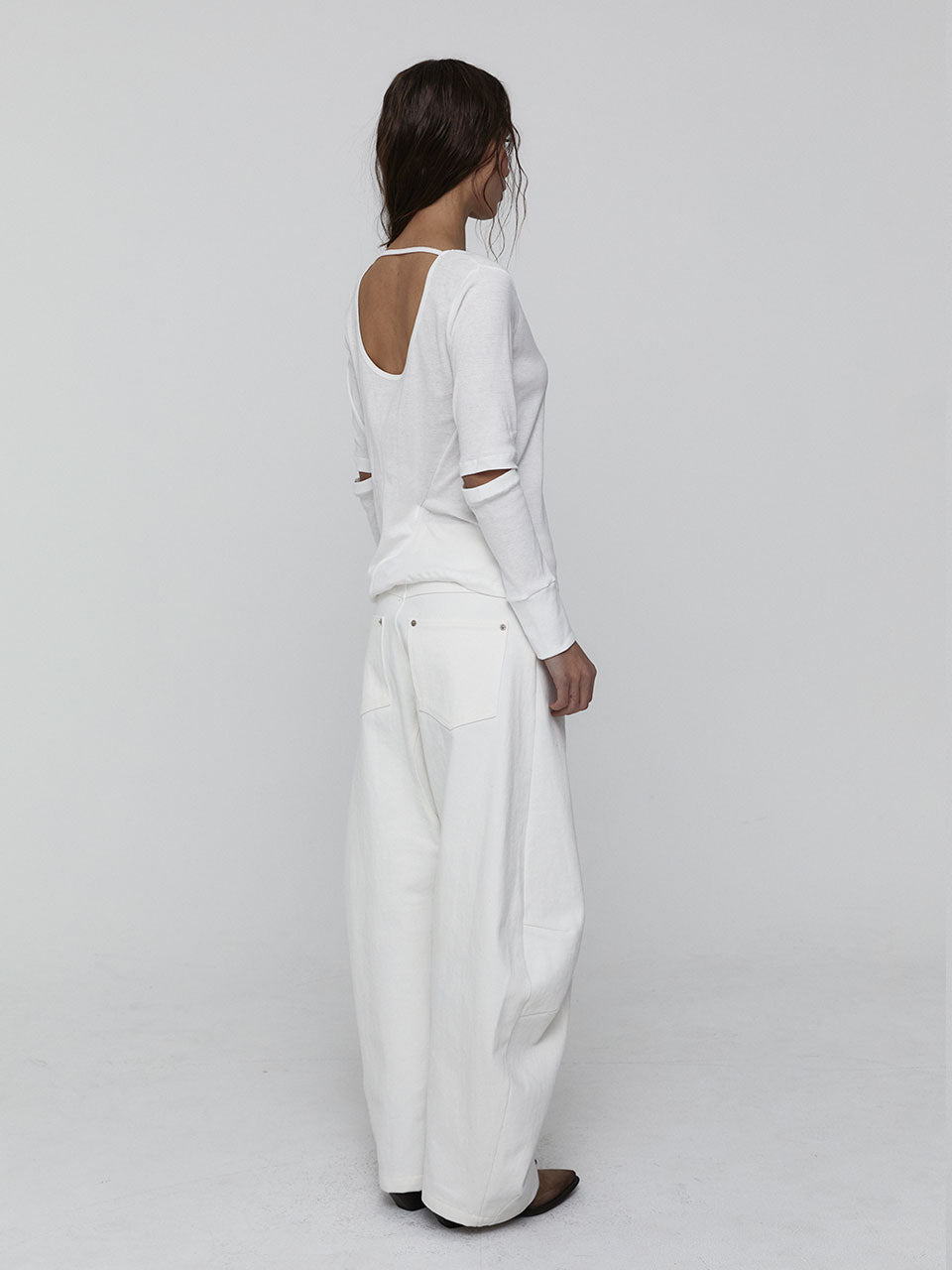 SLIT SLEEVE TOP_WHITE