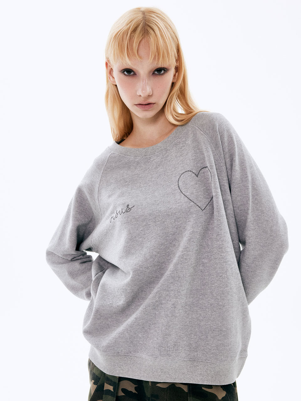 SWEATSHIRT À CŒUR PERLÉ_MÉLANGÉ
