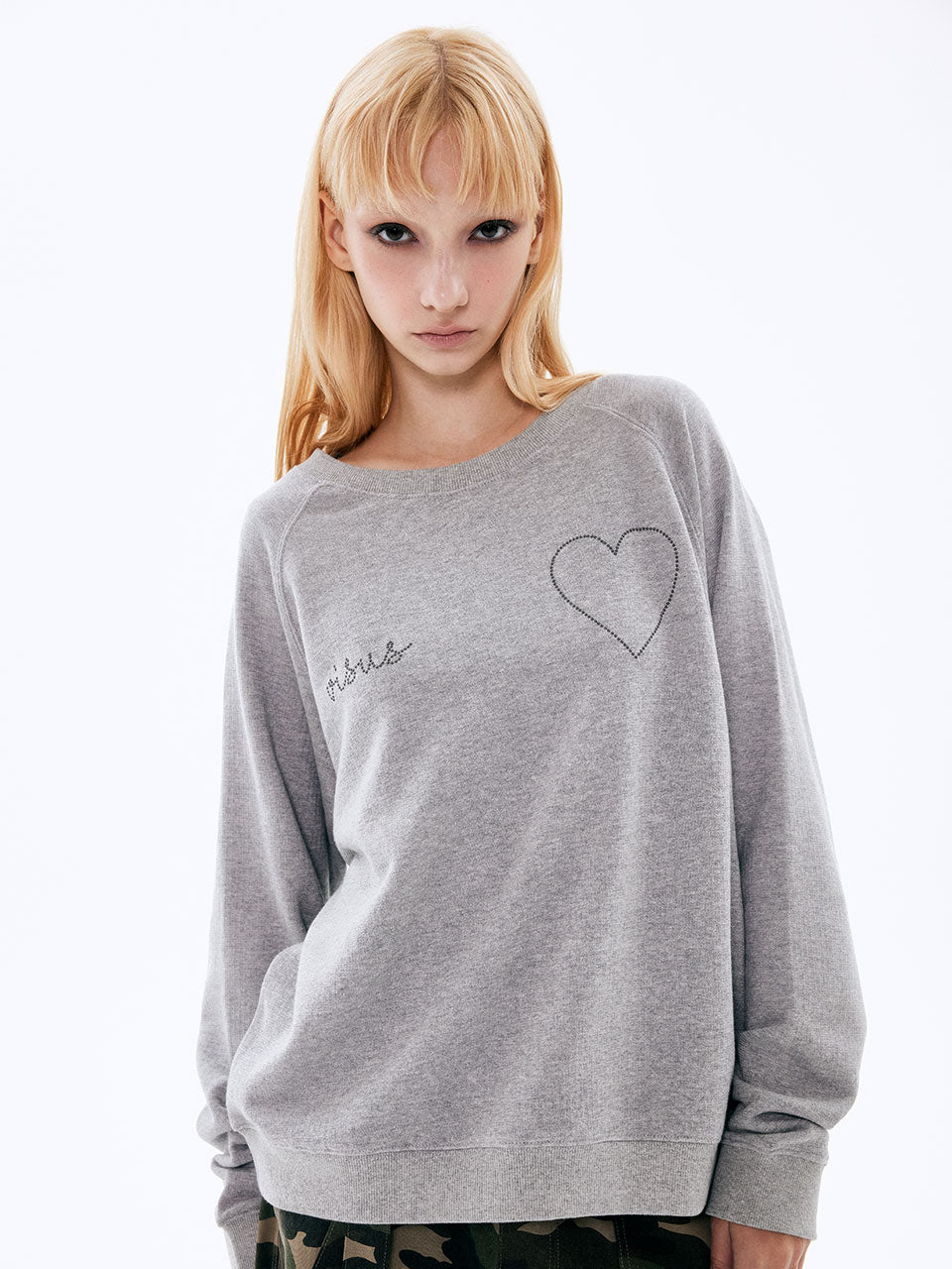 SWEATSHIRT À CŒUR PERLÉ_MÉLANGÉ