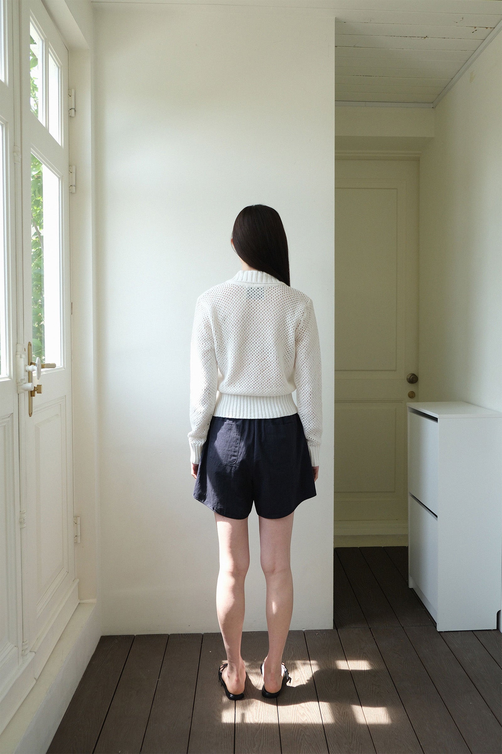 MOUI POCKET PUNCHING COLLAR CARDIGAN_WHITE