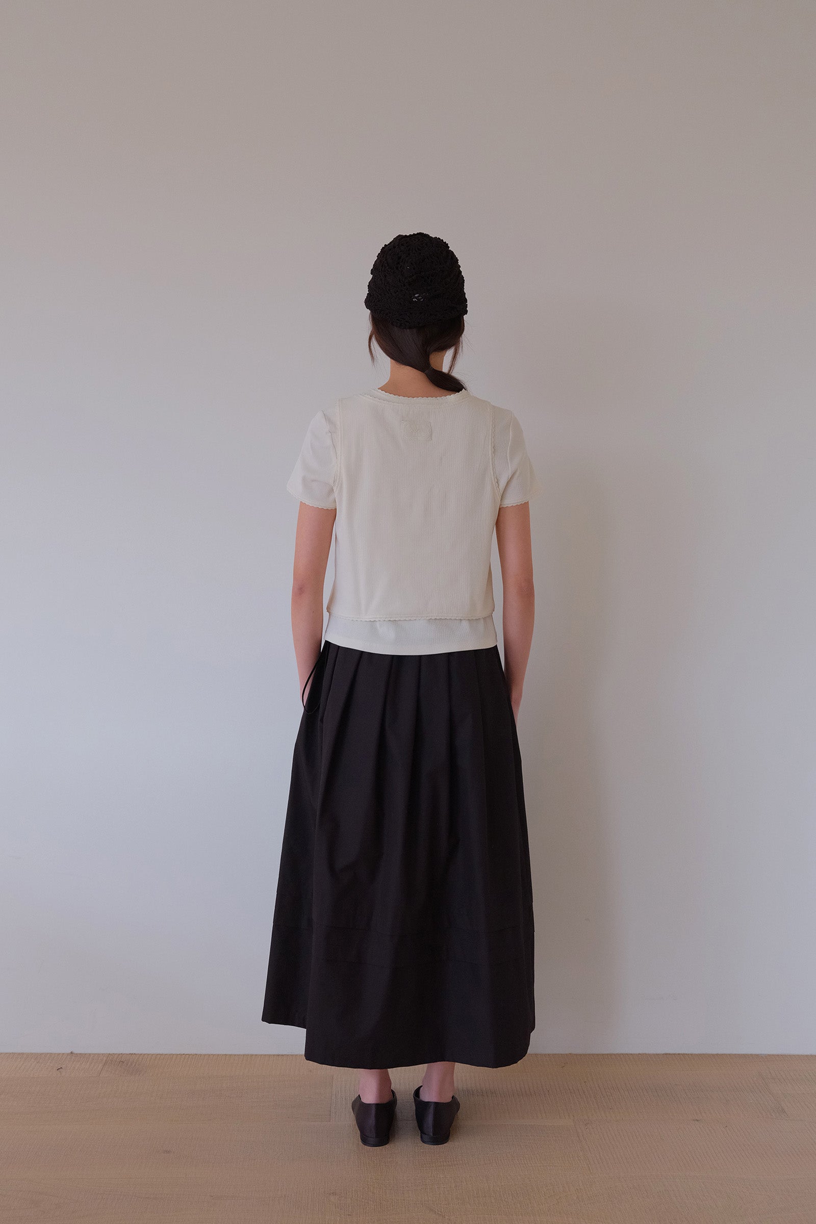 MOUI RIBBON PLEATS SKIRT _NOIR