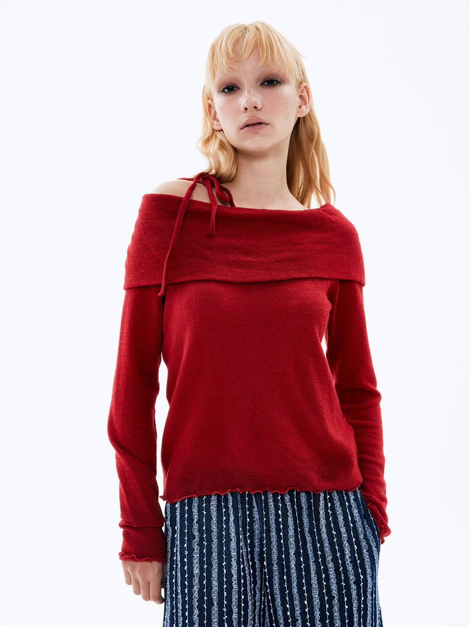 HAUT ÉPAULES NUES EN LAINE_ROUGE