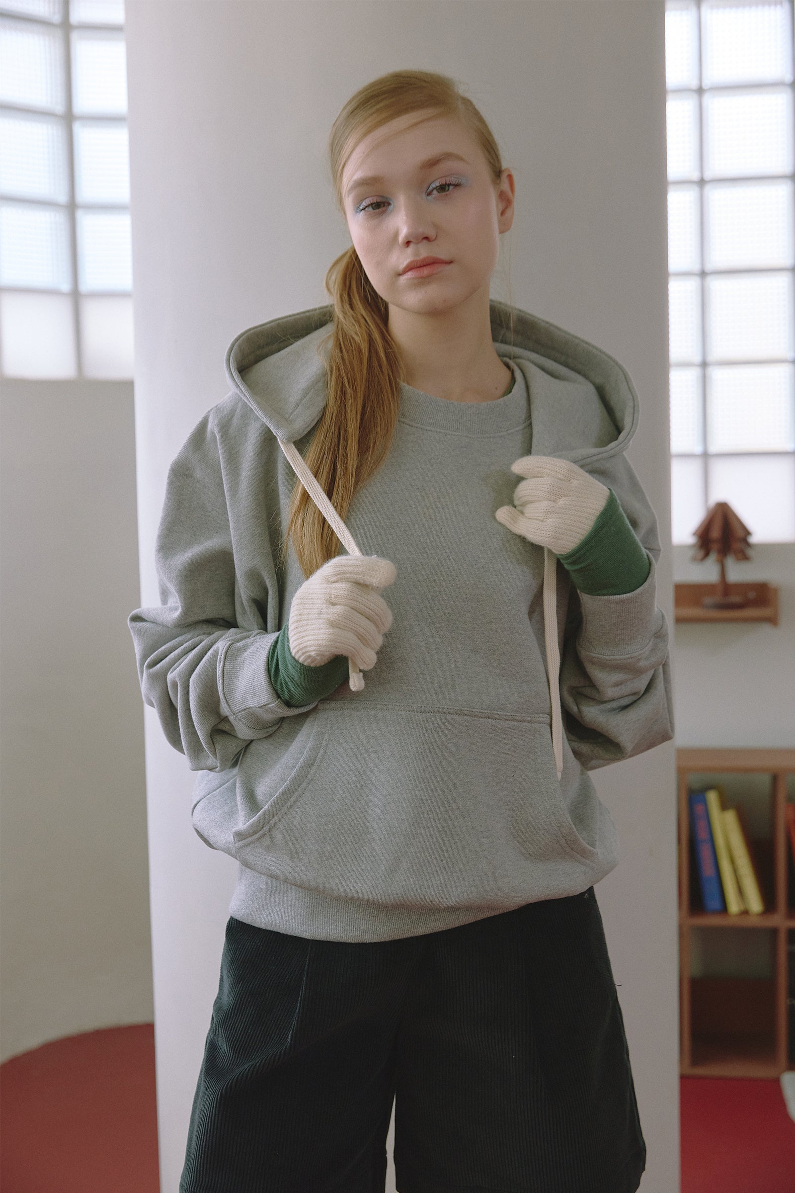 HOODIE OVERSIZE À CAPUCHE DÉTACHABLE EN COTON_GRIS