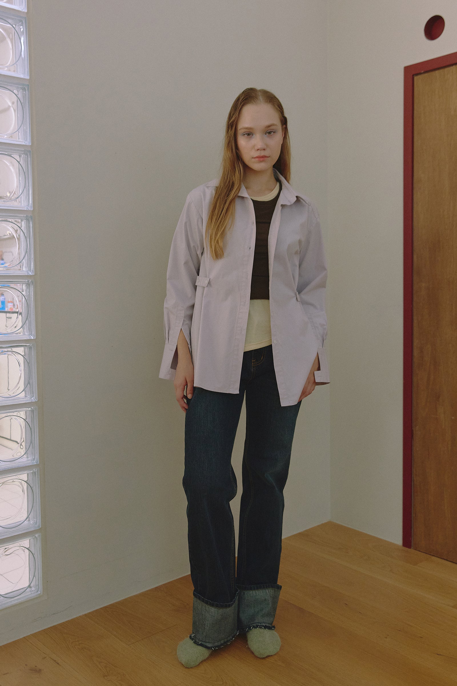 CHEMISE OVERSIZE CLASSIQUE AVEC DÉTAILS LATÉRAUX_VIOLET CLAIR