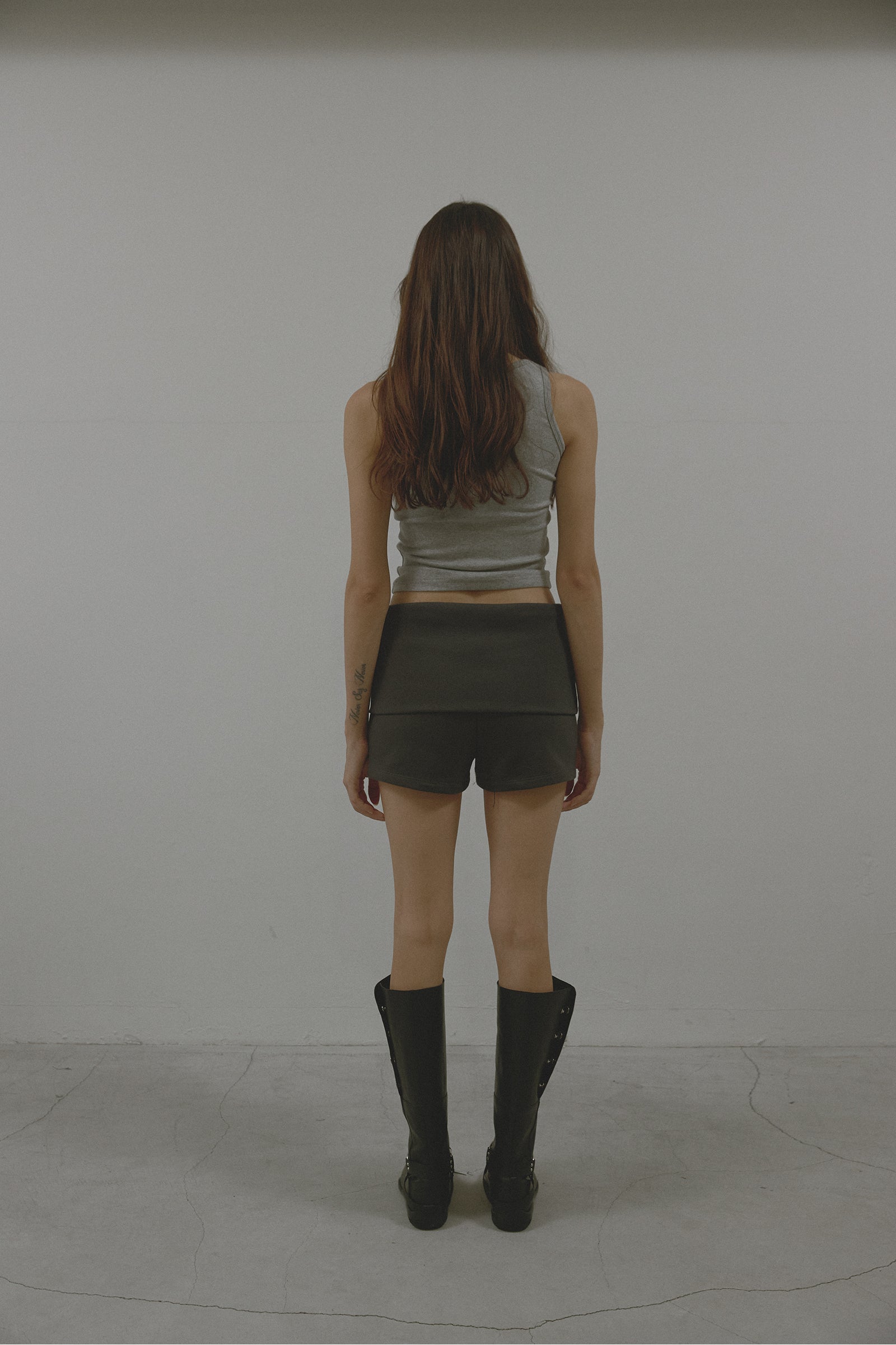 STUD RIB SHORTS_CHARCOAL