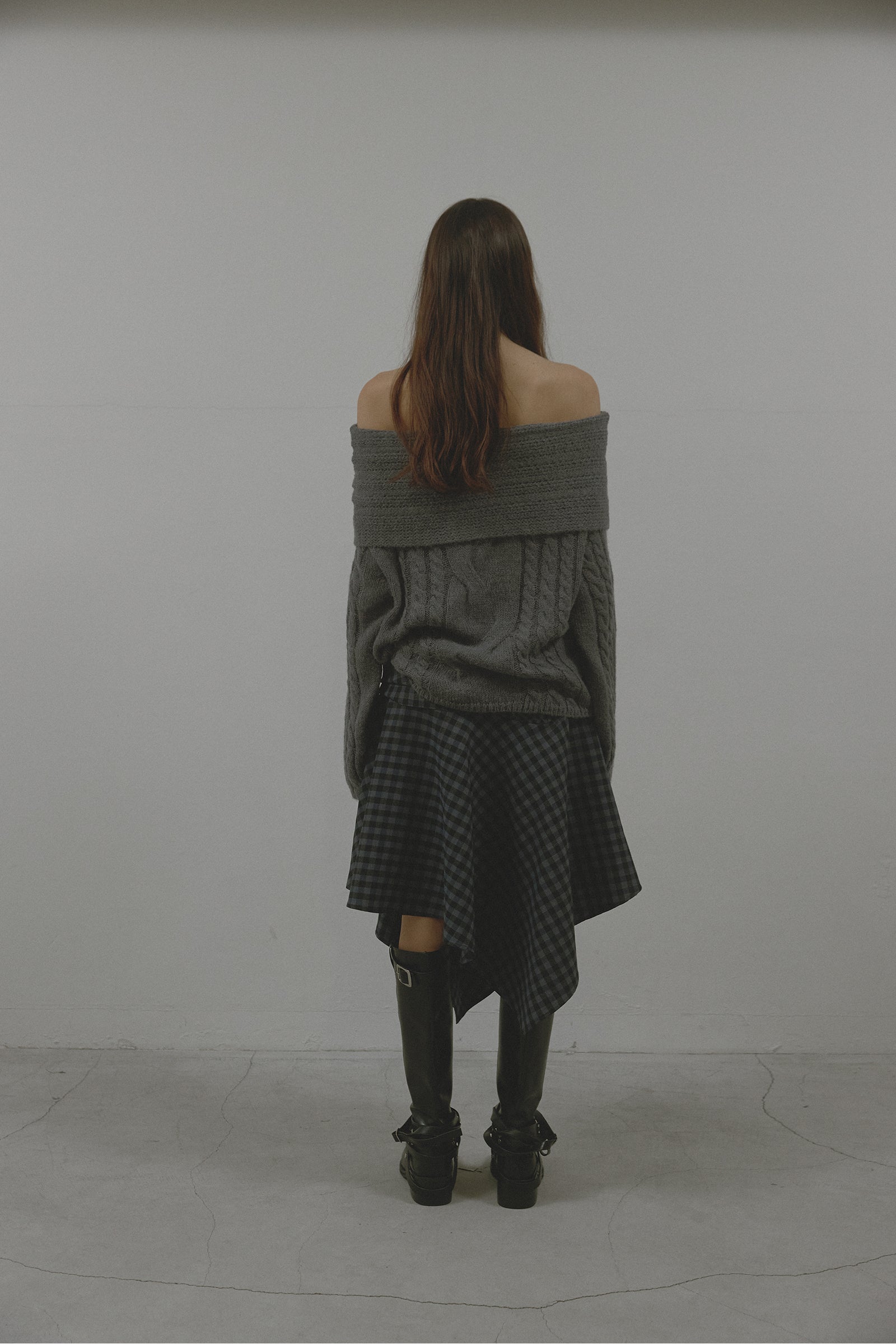 ALPACA TWIST OFF SHOULDER KNIT_GREY