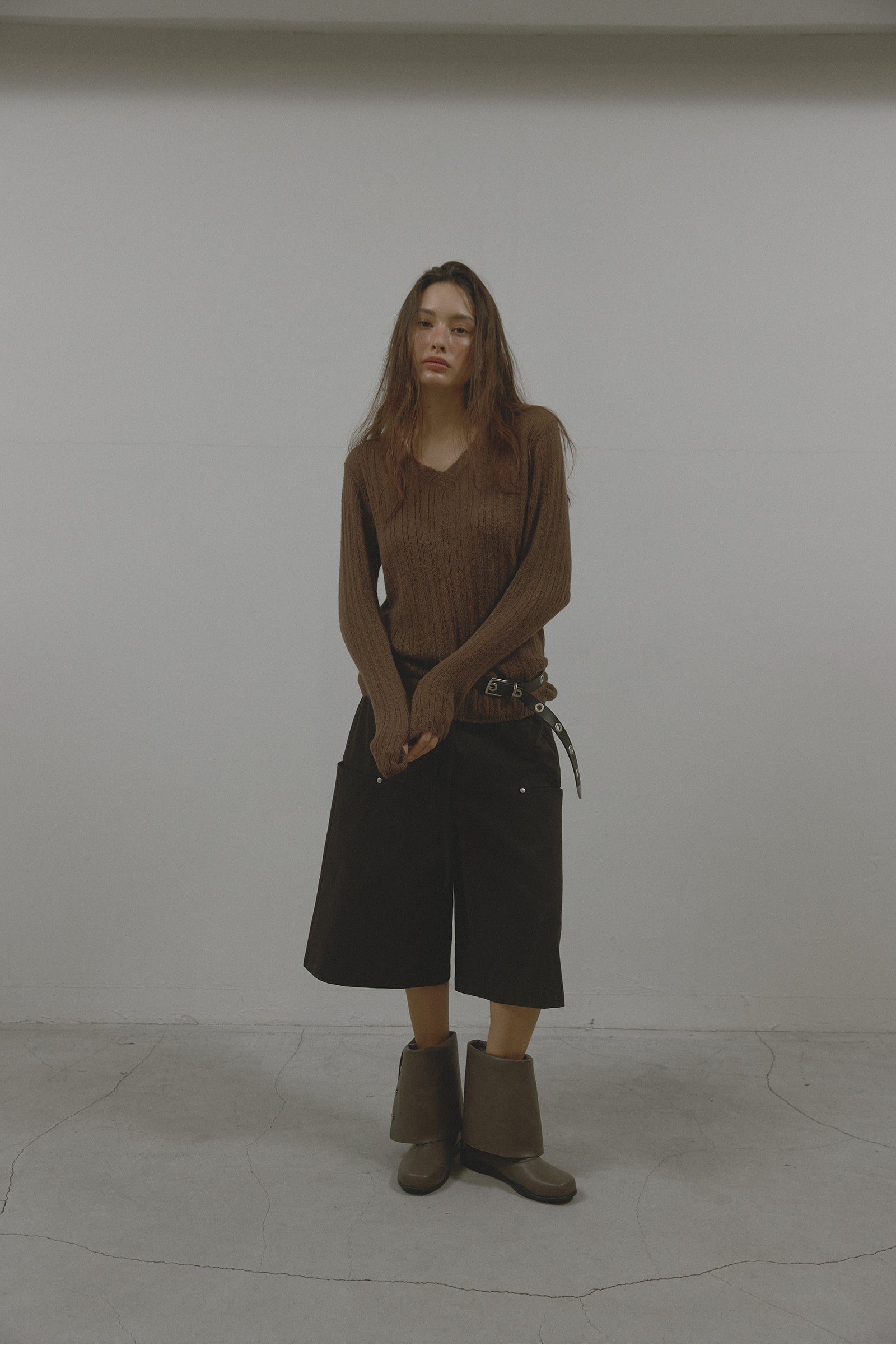 V-NECK GOLGI KNIT_BROWN