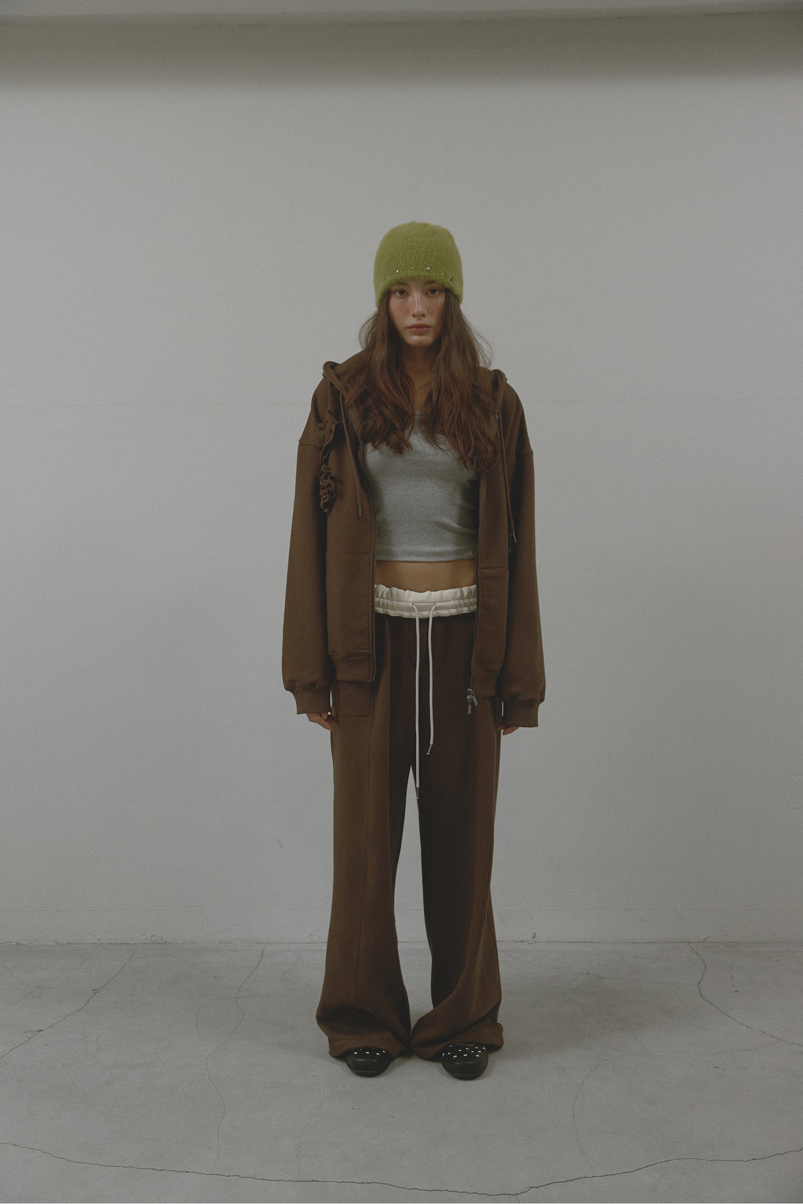 FLOWER HOOD ZIP UP_BROWN