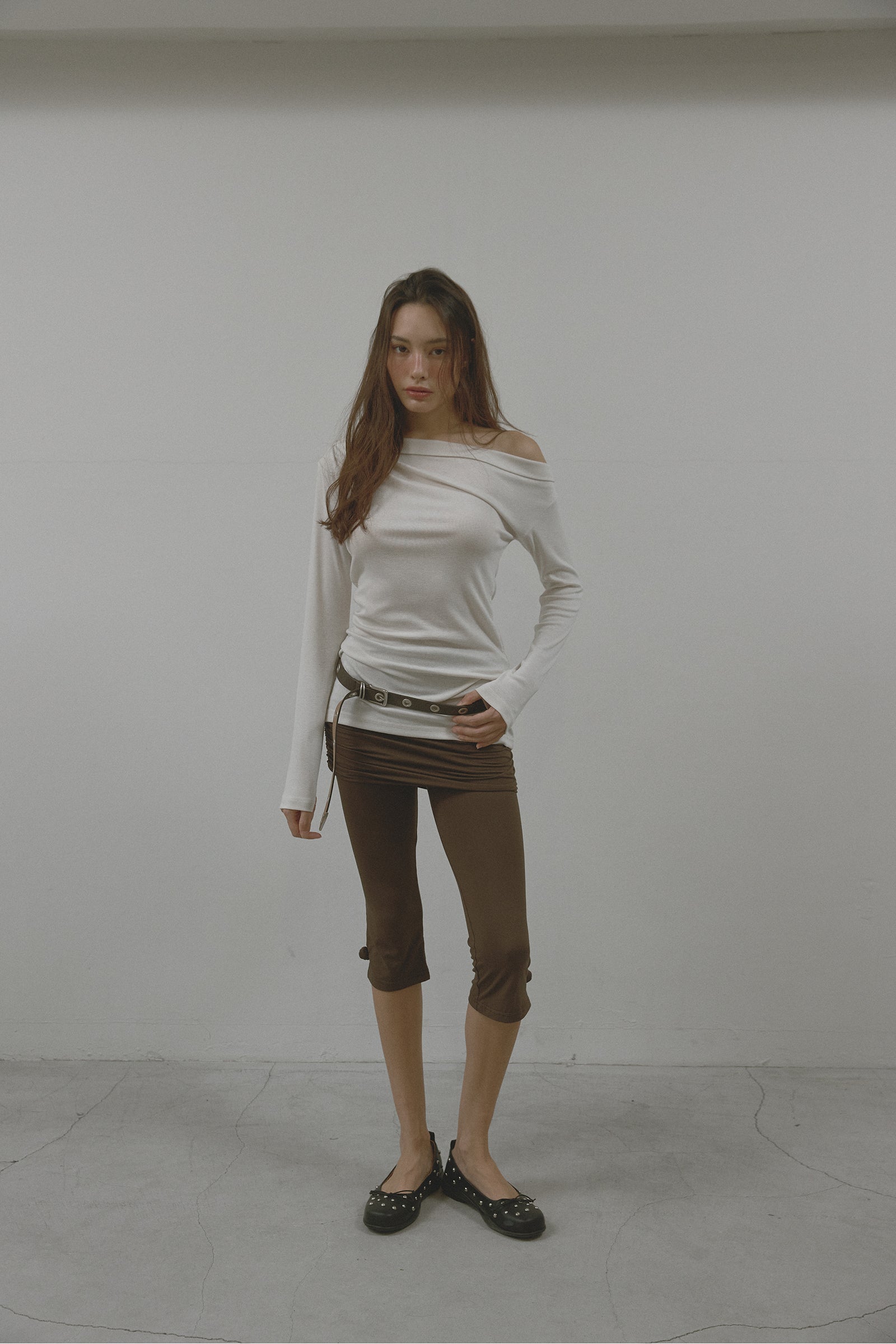 FLOWER SLIT FOLDING PANTS_BROWN