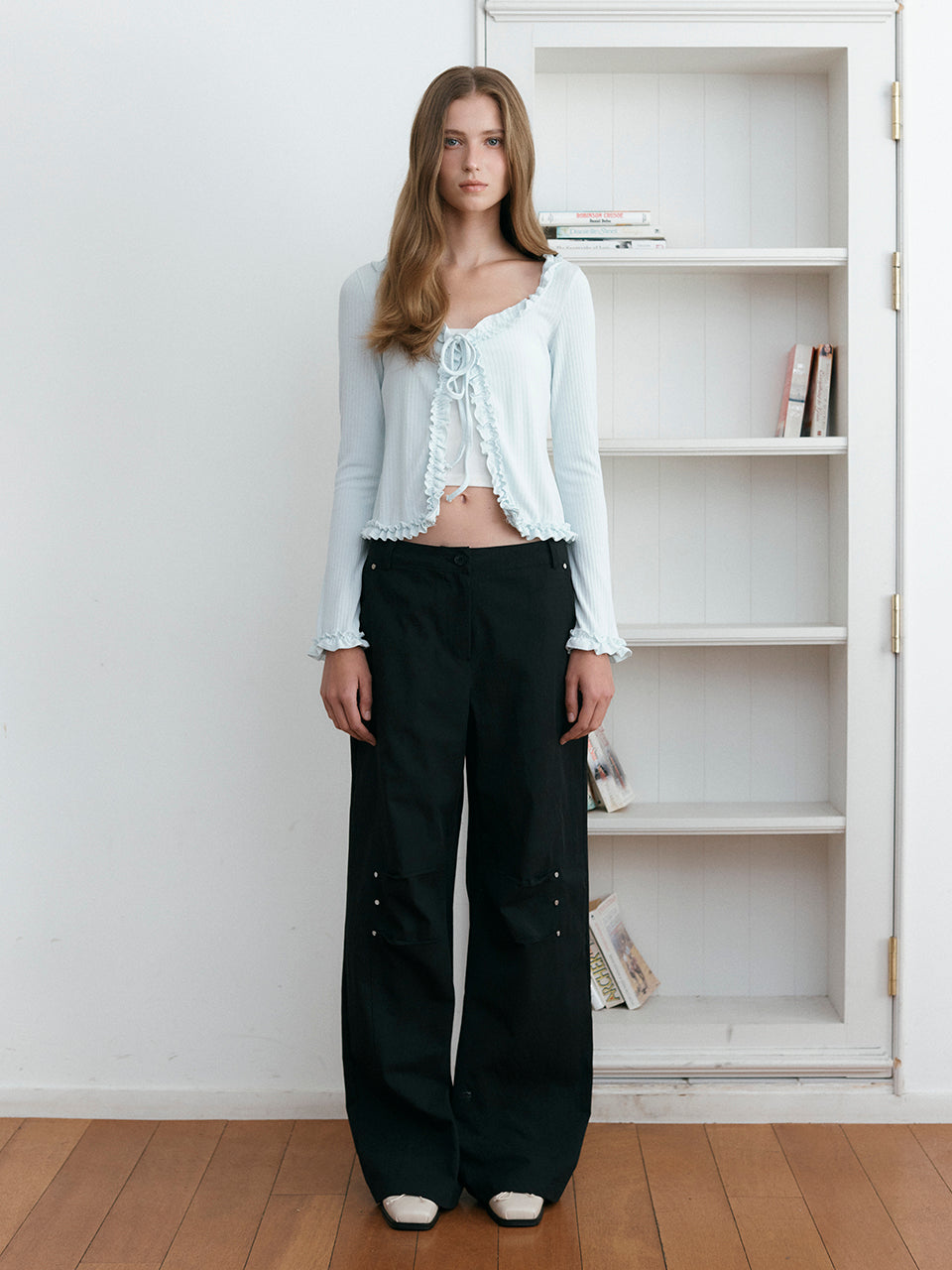 ATYPICAL RIVET PANTS_BLACK