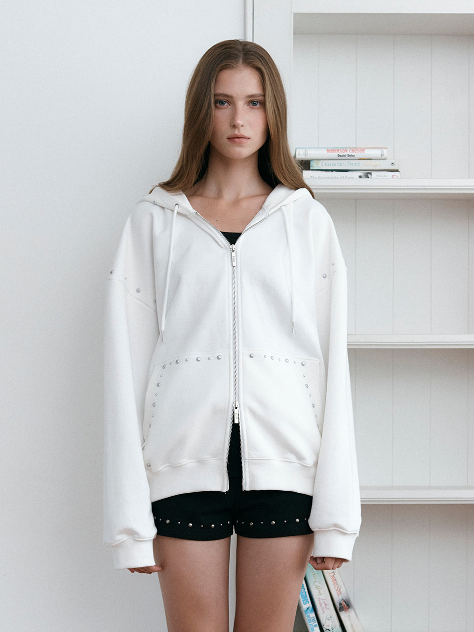 STUD HOOD ZIP-UP_IVORY