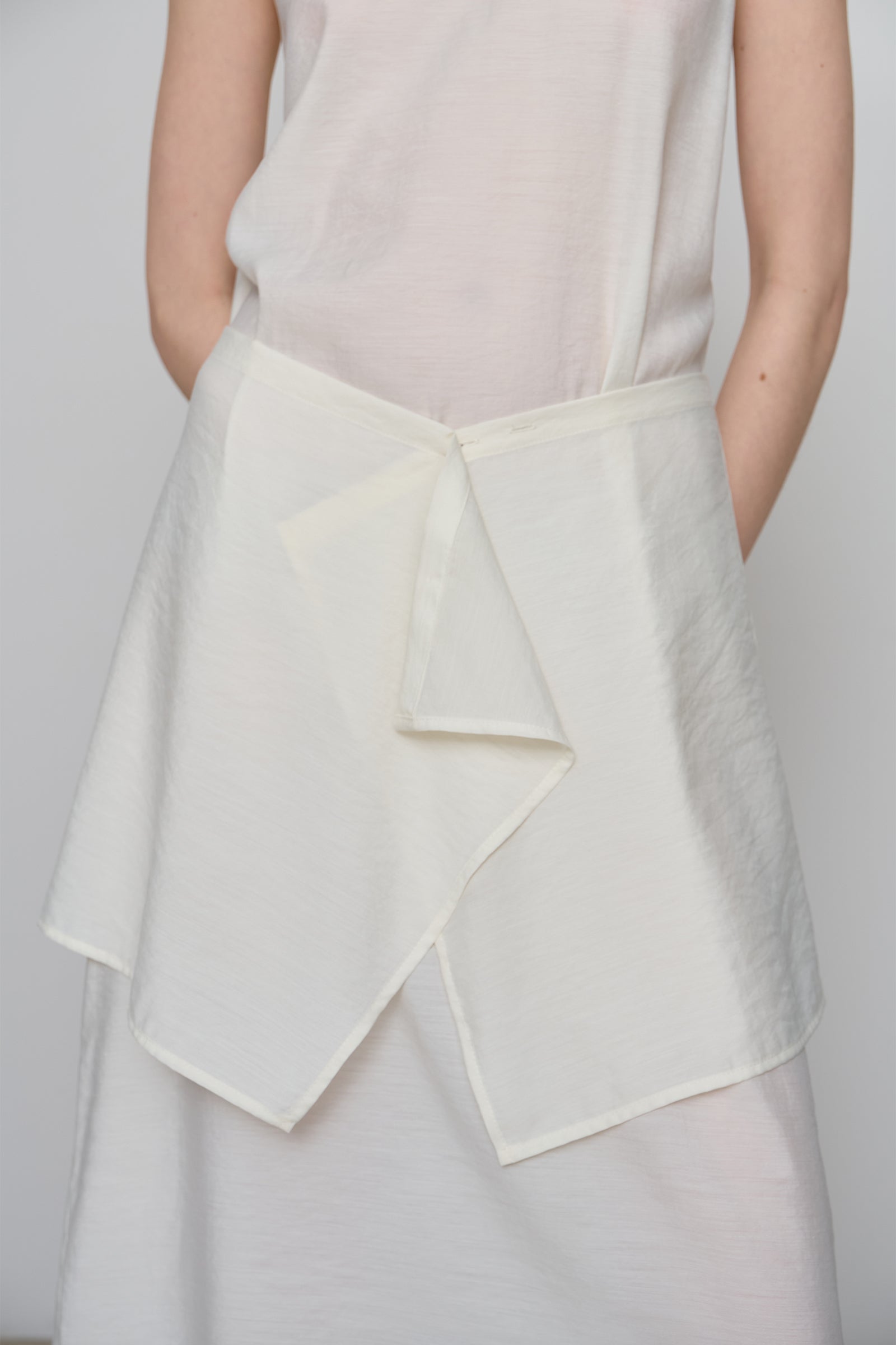 SHEER SLEEVELESS DRESS_CREAM