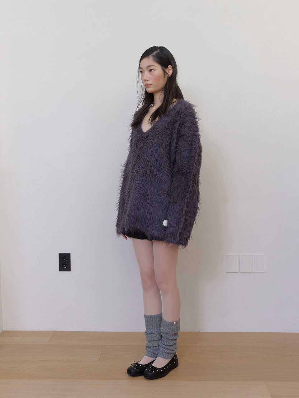 WOOL HAIRY BRUSH V SWEATER_CHARBON