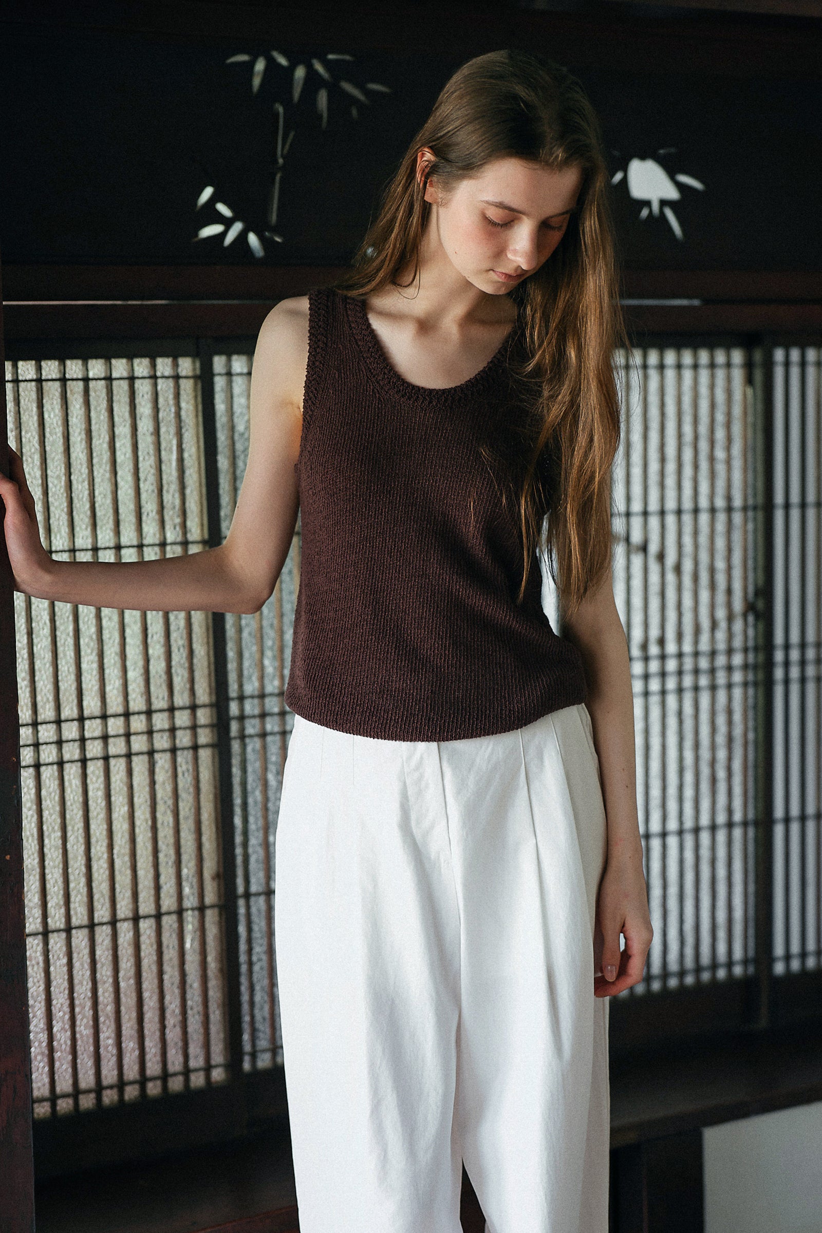 HARRIETTE KNIT SLEEVELESS_BROWN