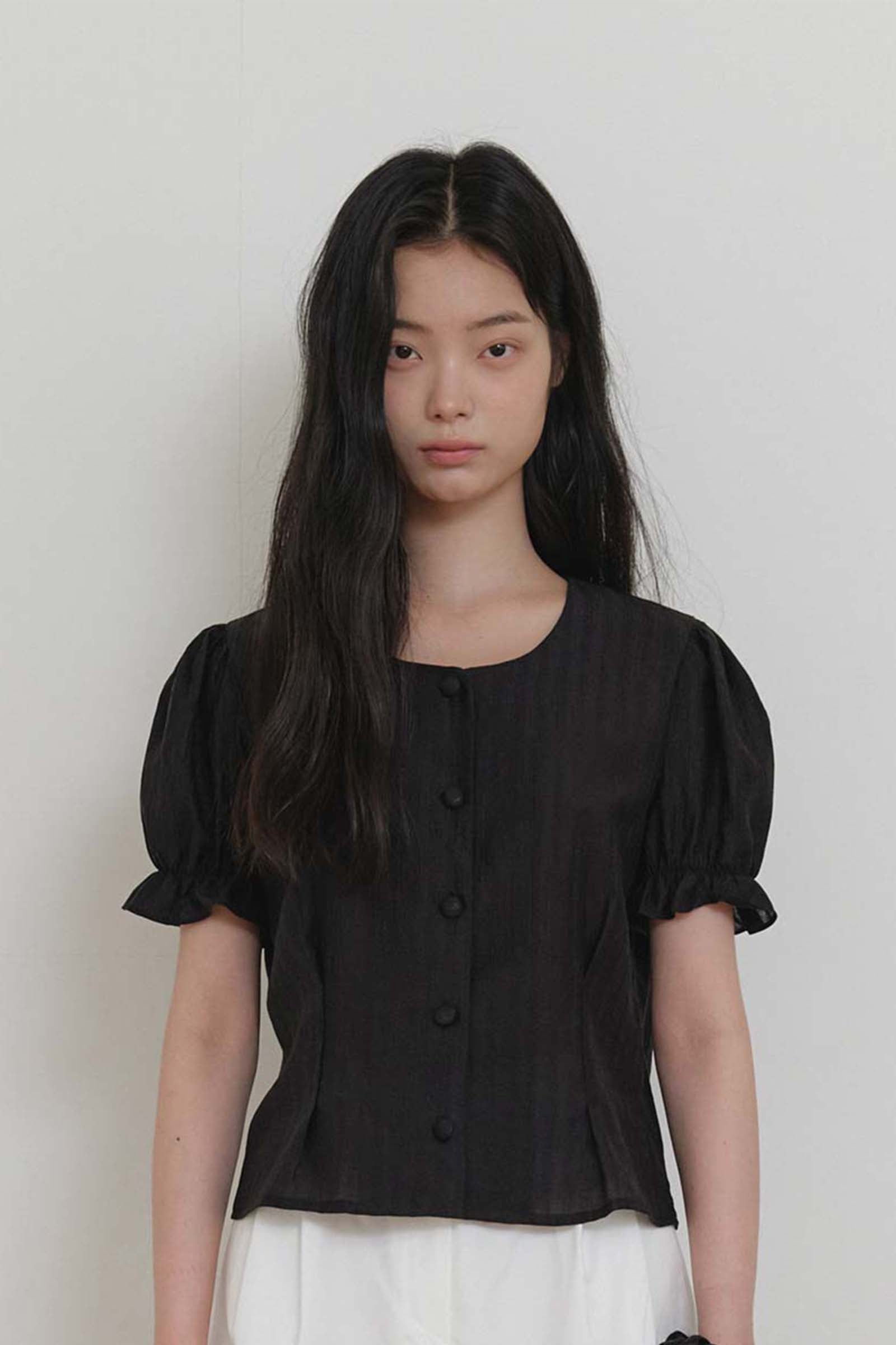 SOFT SHIRRING SHIRT_BLACK