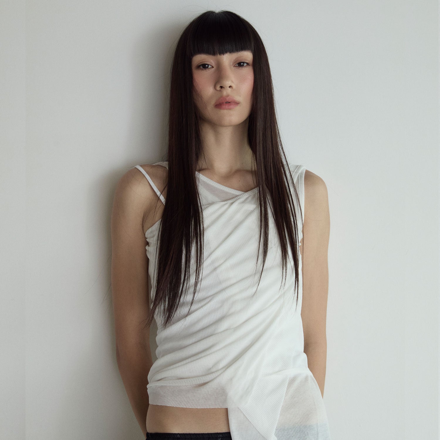 LAYERED SLEEVELESS TOP_WHITE