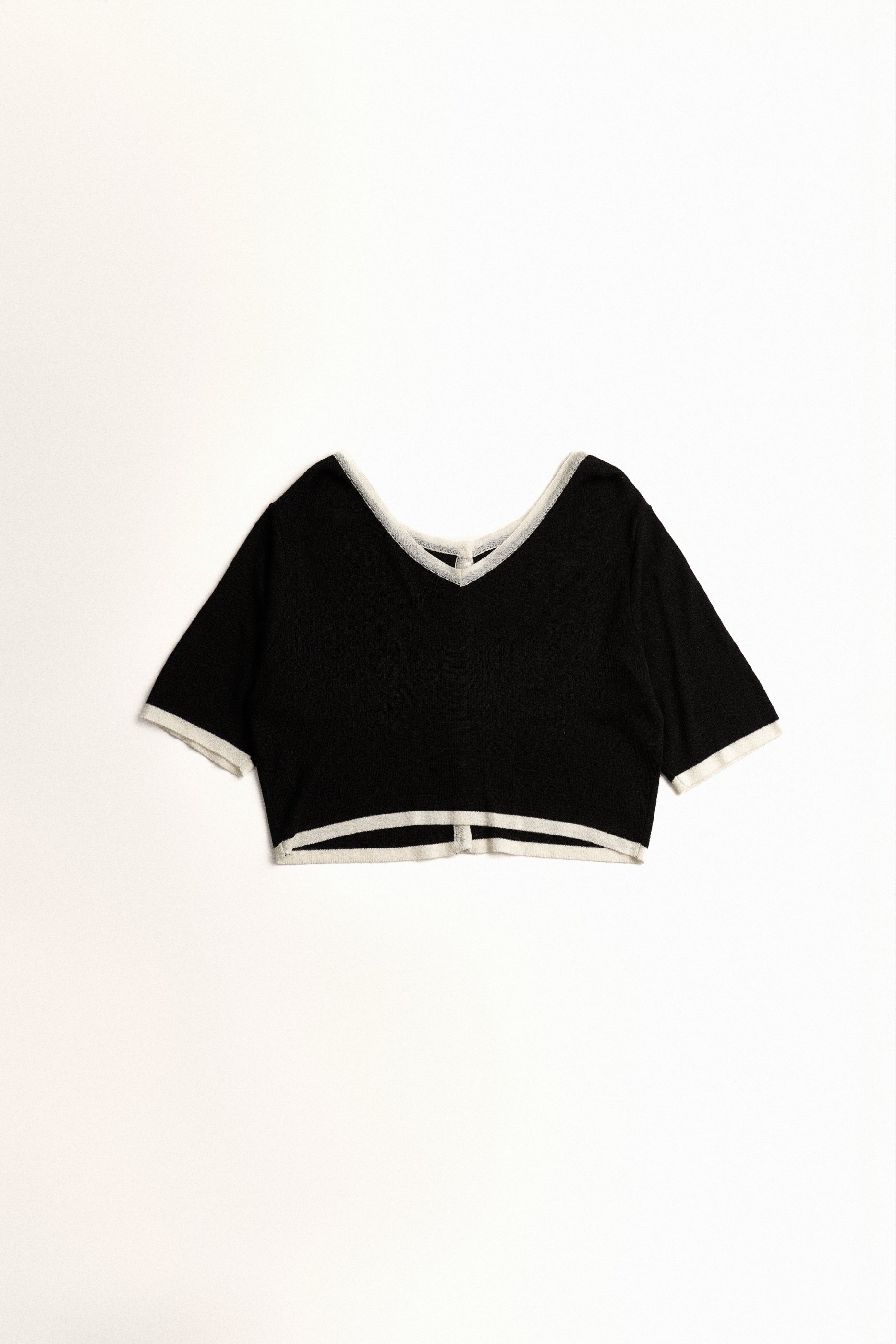 PULL EN MAILLE CONTRASTÉE_NOIR