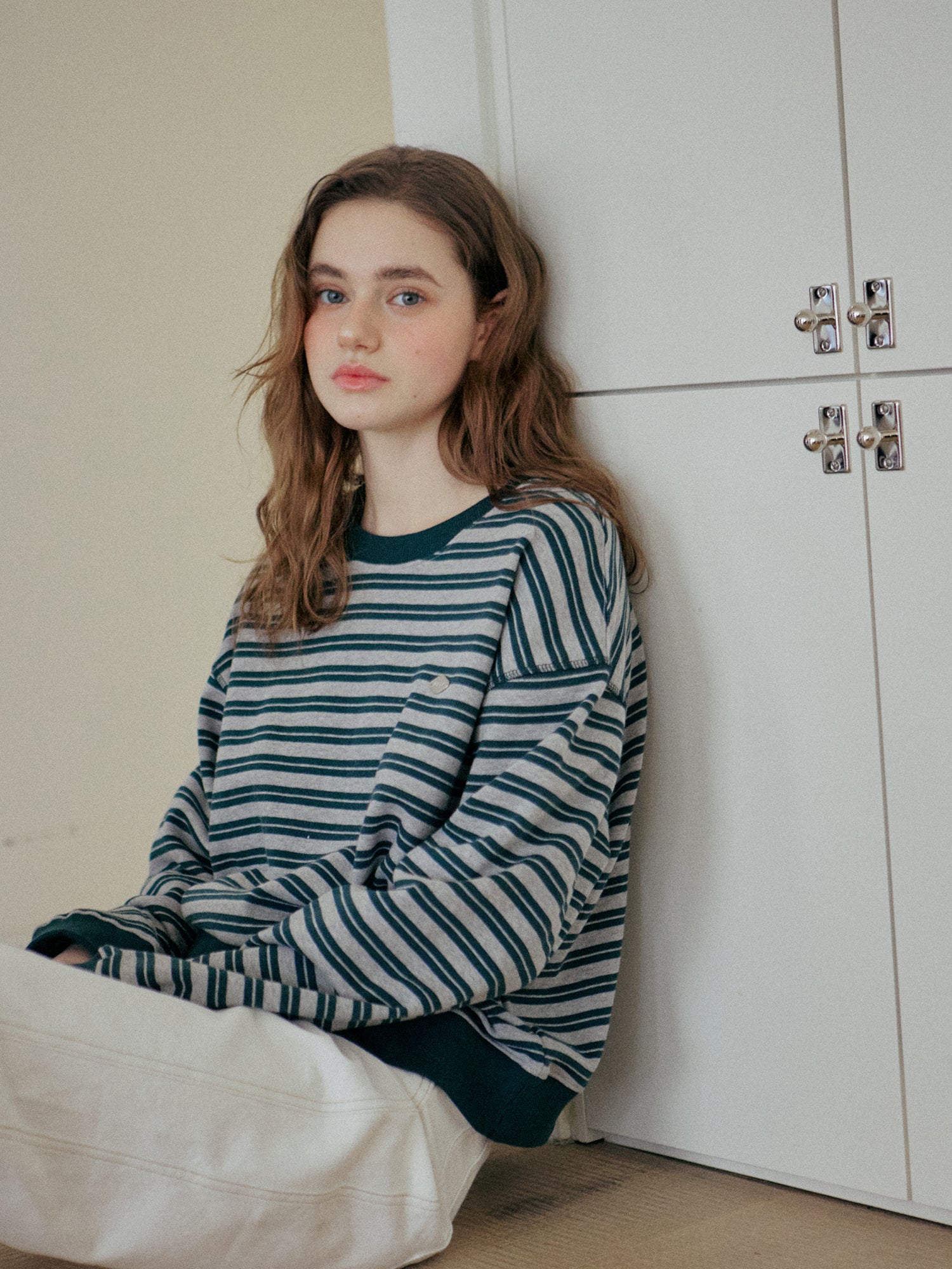 STRIPE LOGO SWEATSHIRT_GRAY