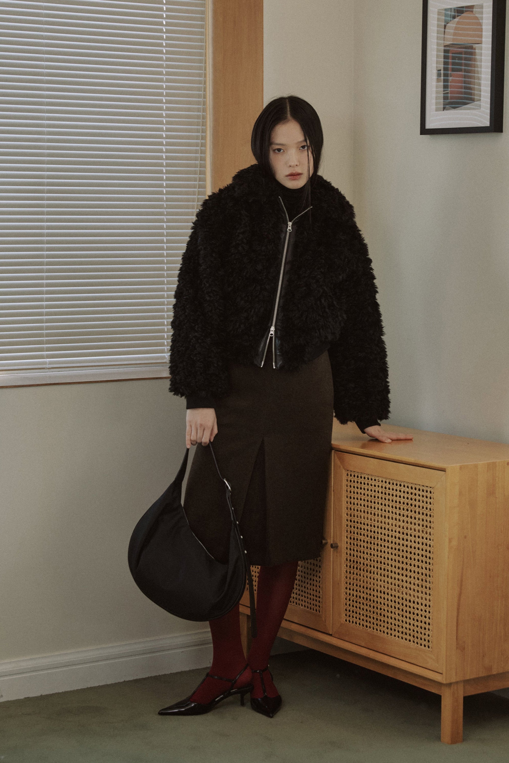 CROPPED ZIP-UP FUR JACKET_BLACK