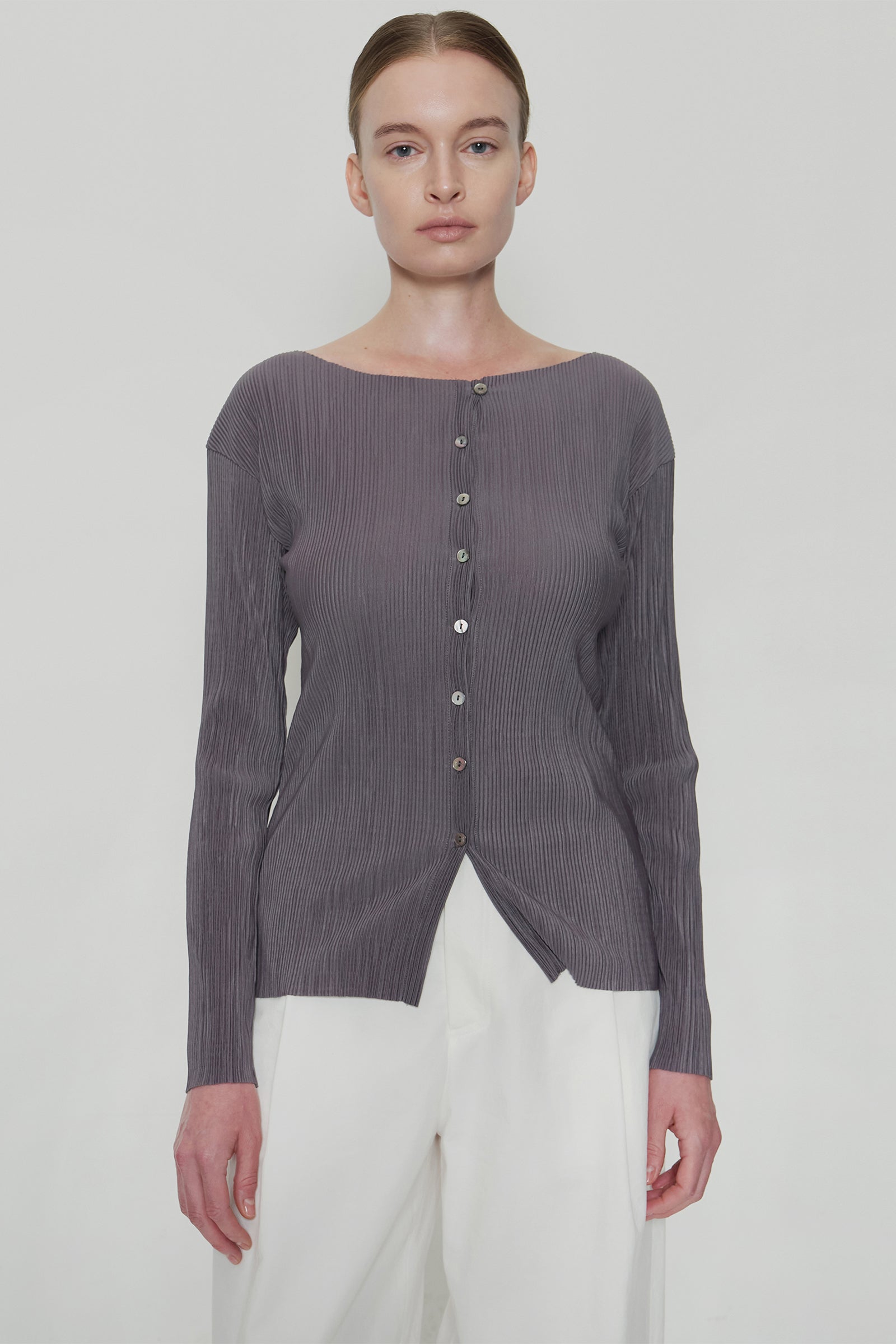 PLEATS CARDIGAN_CHARCOAL