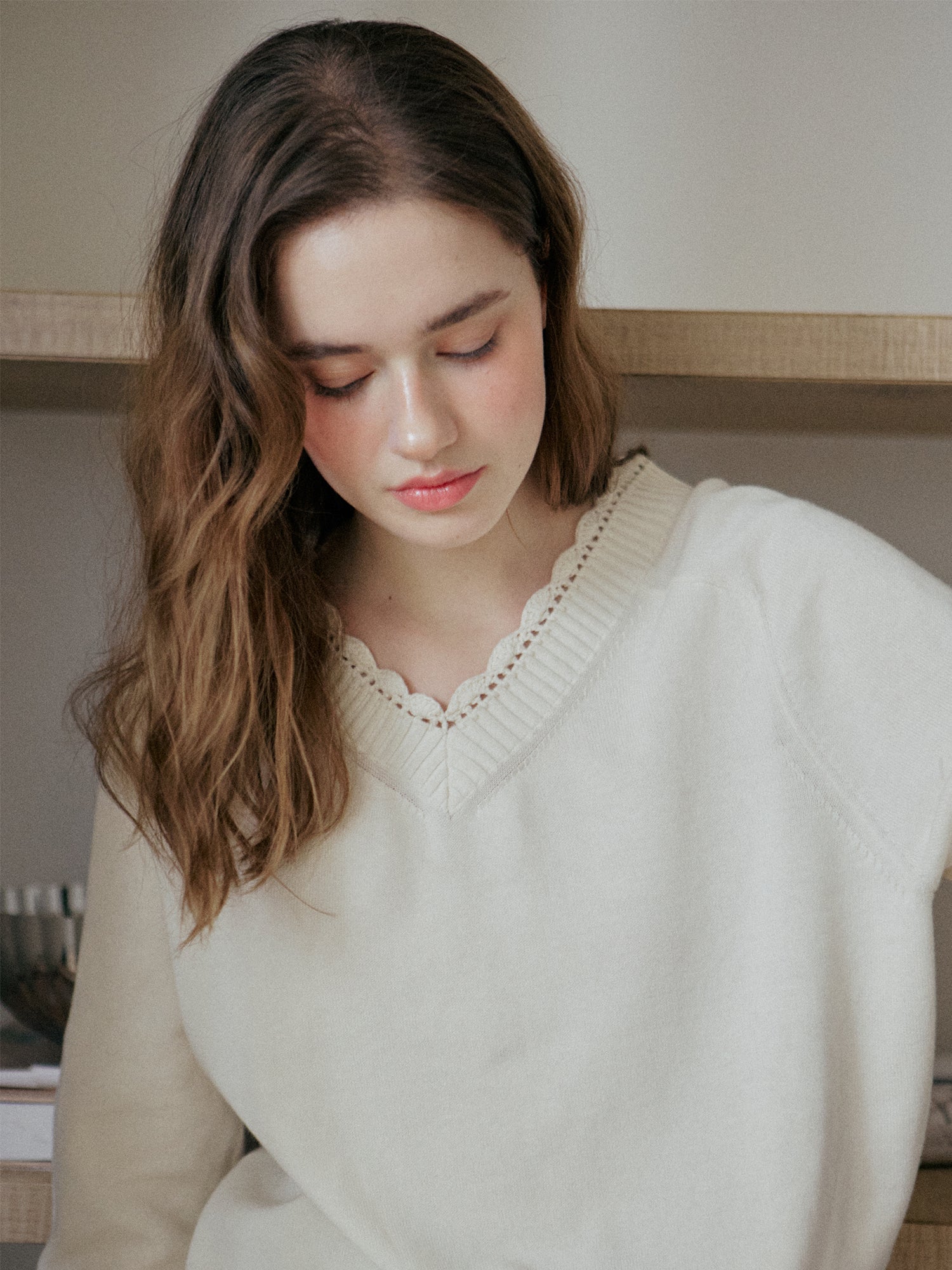LACE V NECK KNIT_CREAM