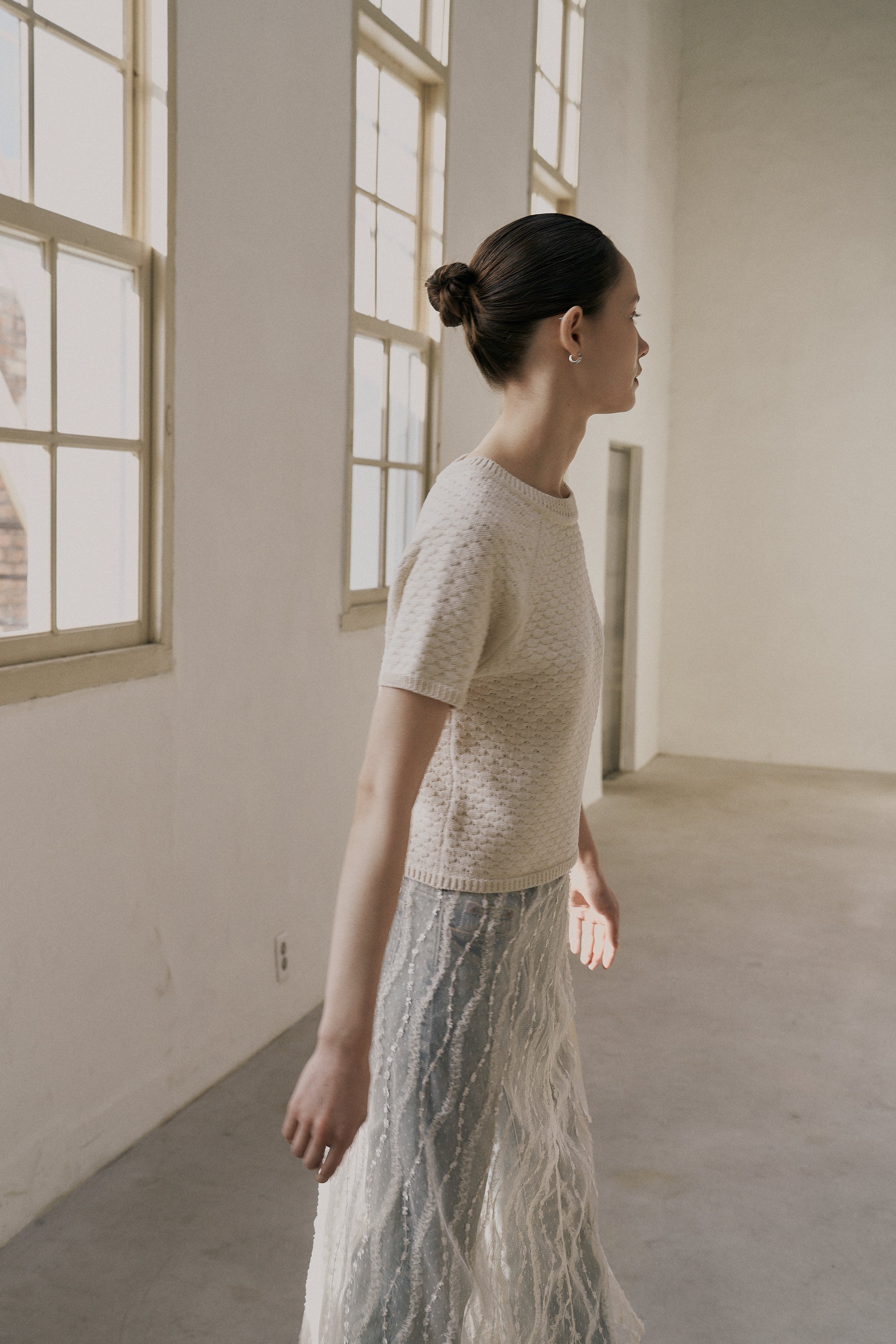 25SS COMB ROUND SWEATER_IVORY