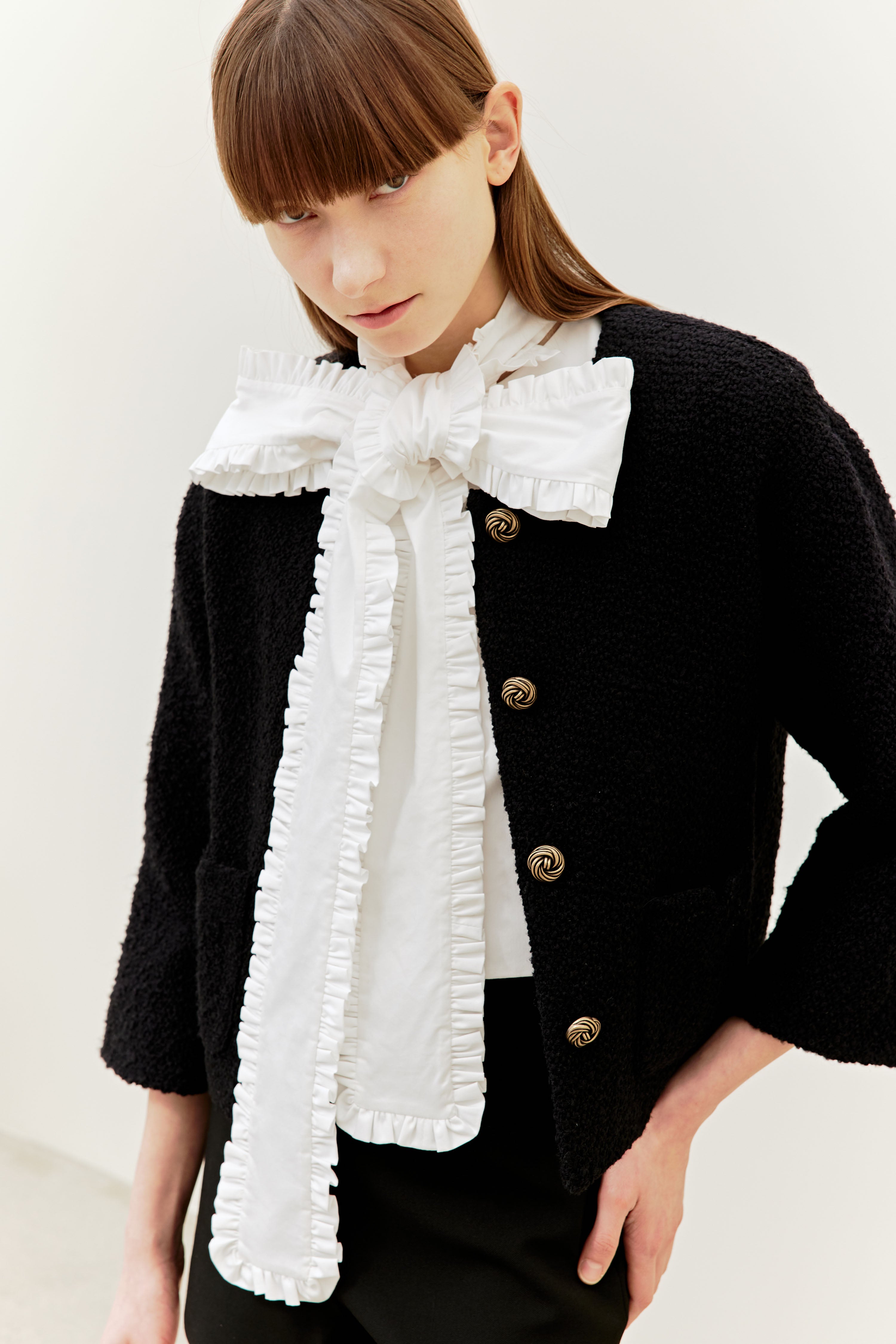 BLOUSE AVEC NŒUD À VOLANTS_BLANC