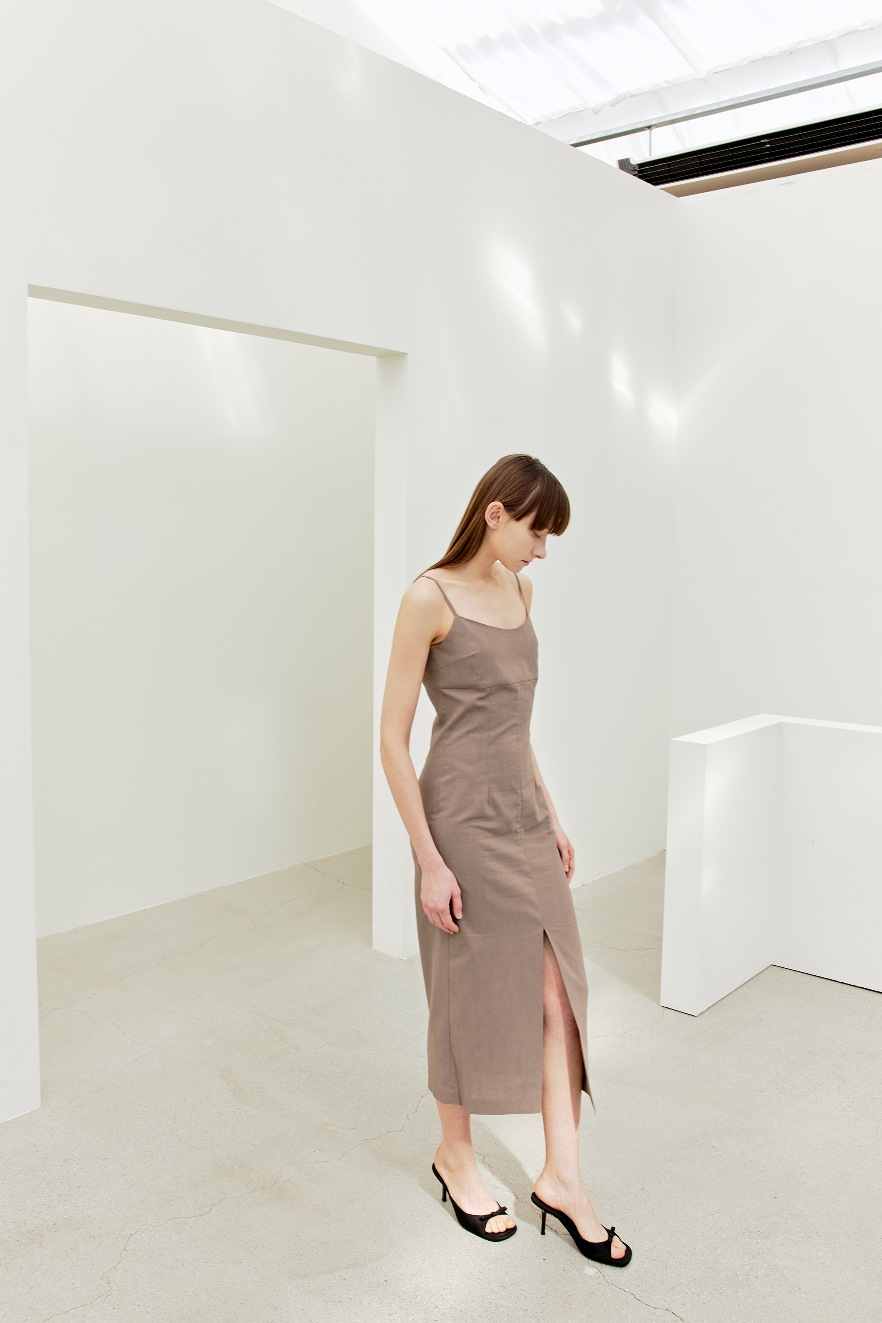 SLIP DRESS_KAKI