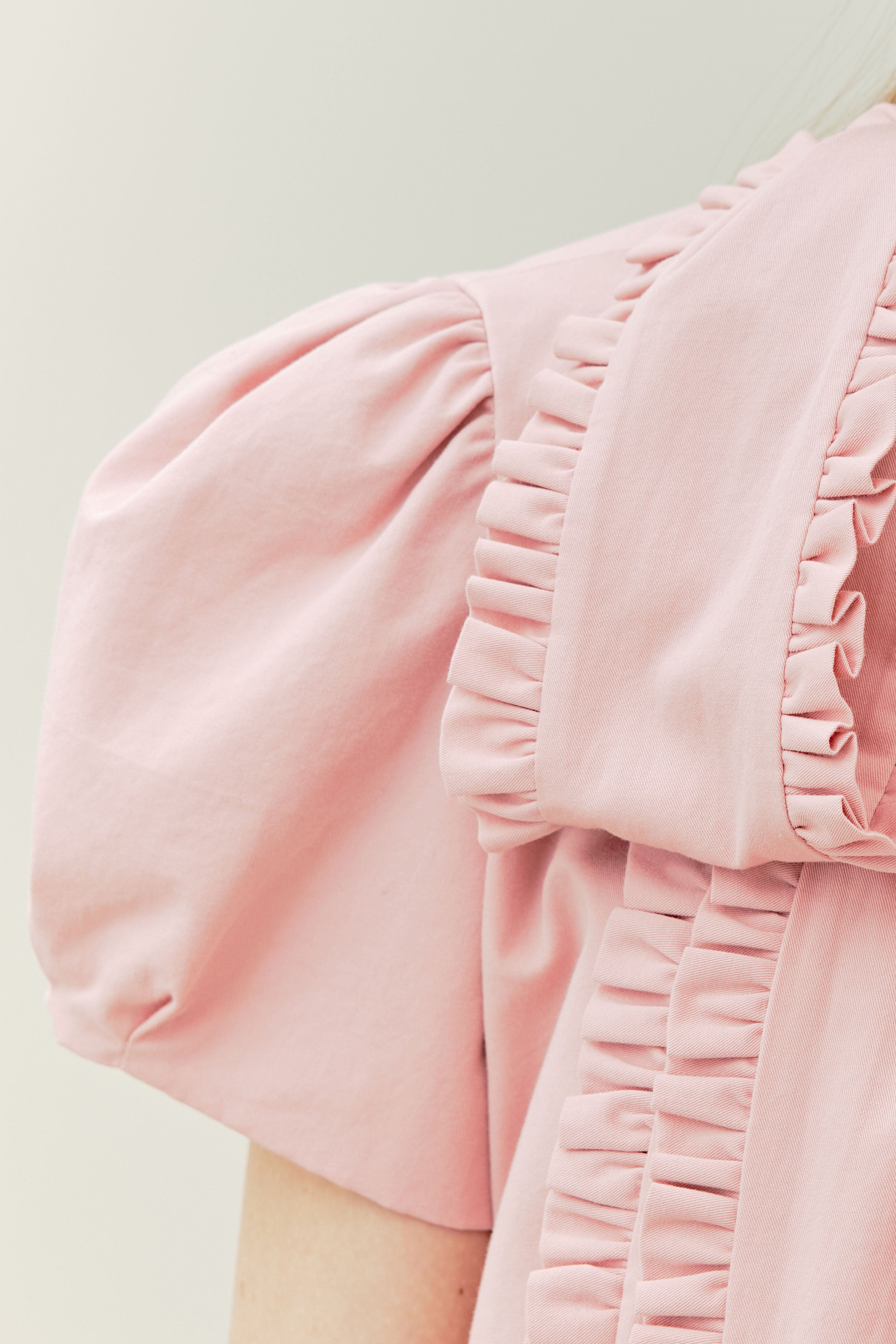 BLOUSE AVEC NŒUD À VOLANTS_ROSE