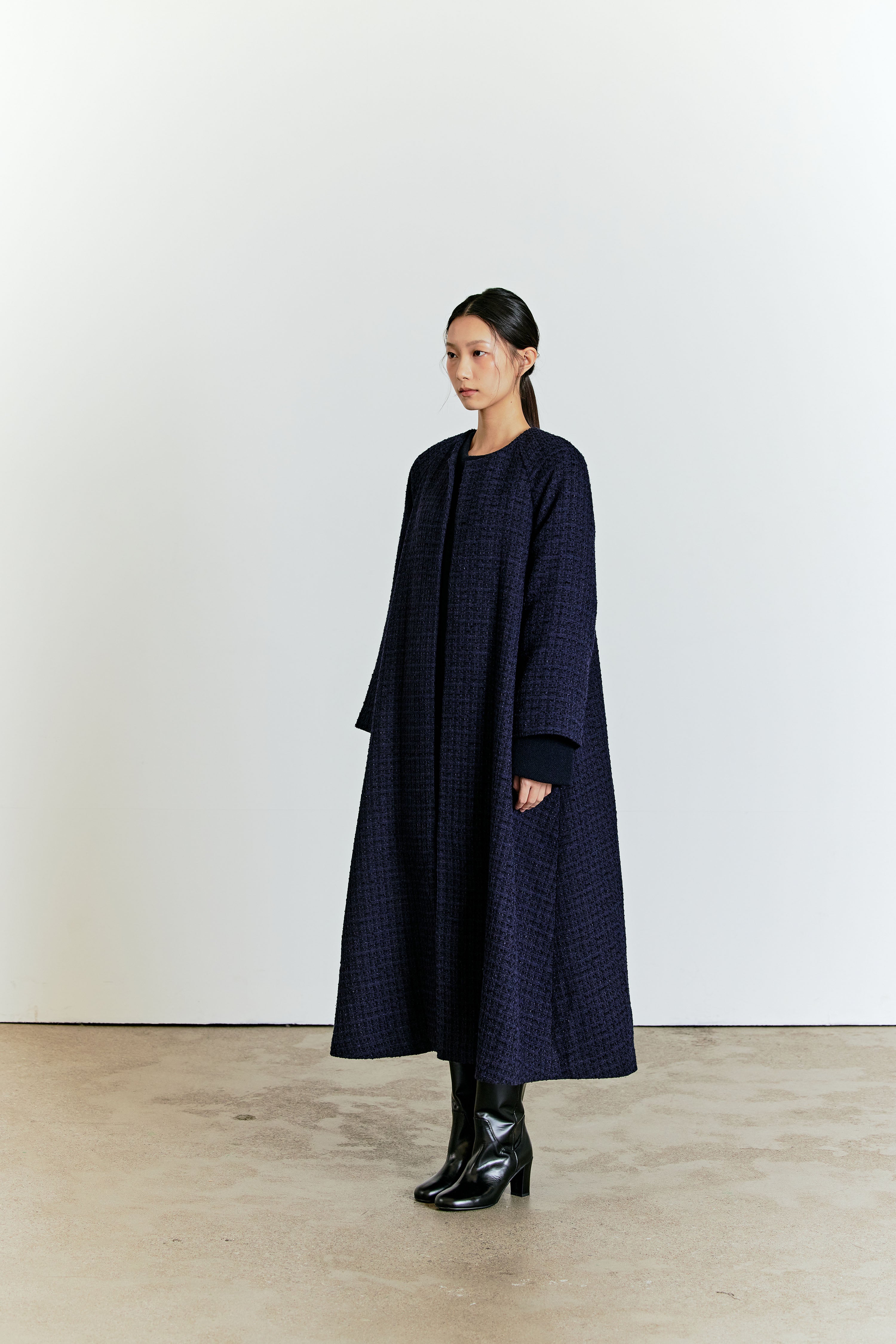 MANTEAU ÉVASÉ EN TWEED_BLEU MARINE