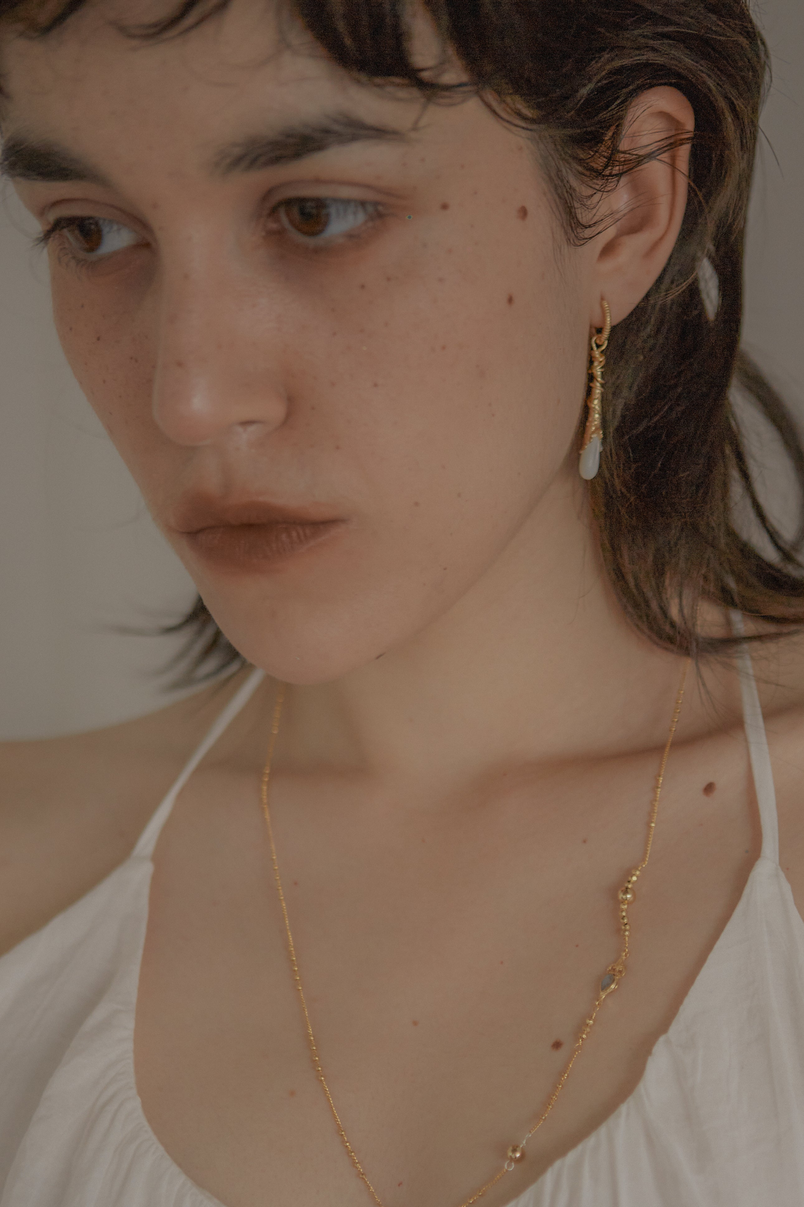 BOUCLES D'OREILLES PENDANTES GOUTTE_OR