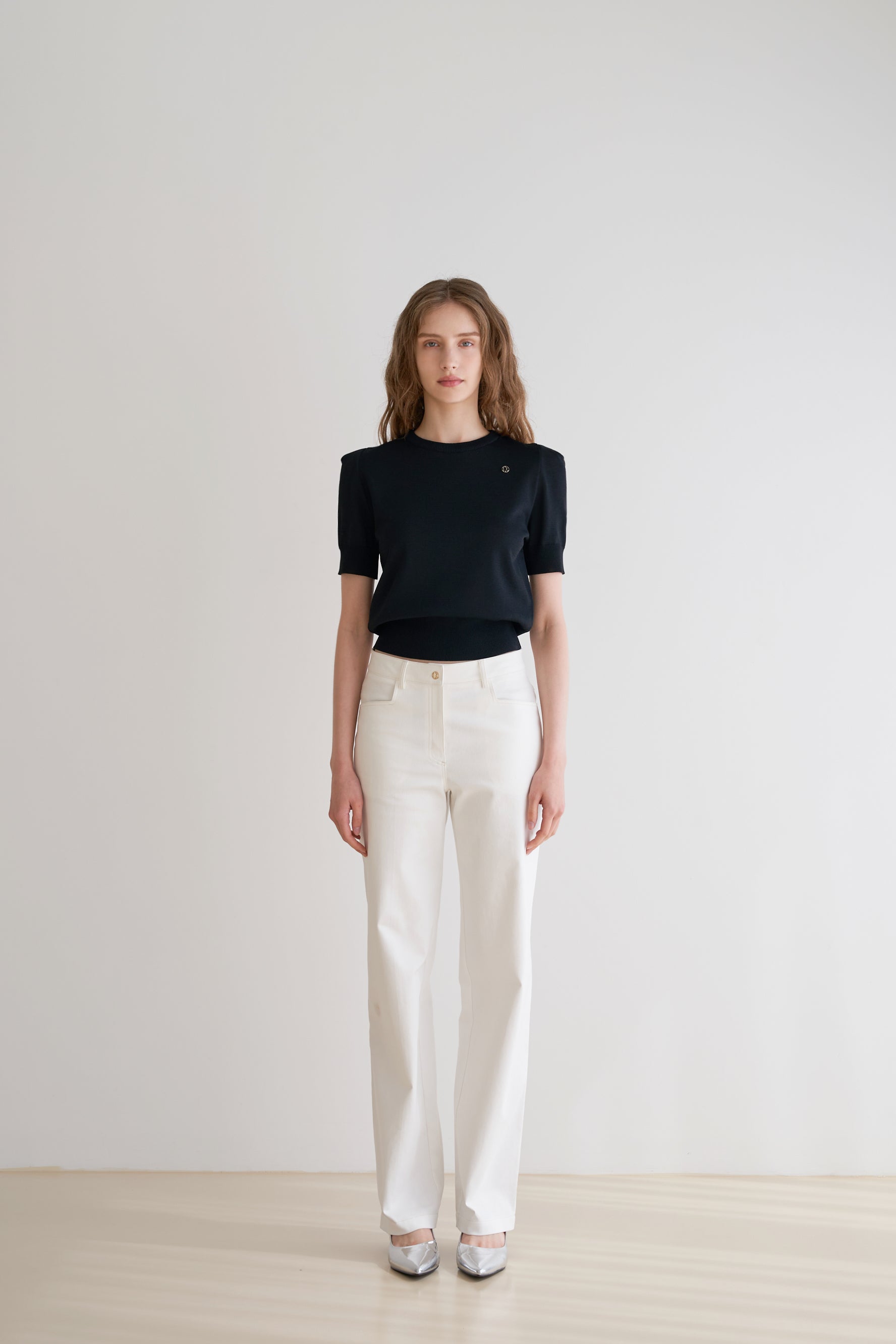 PULL EN MAILLE À ÉPAULETTES_NOIR