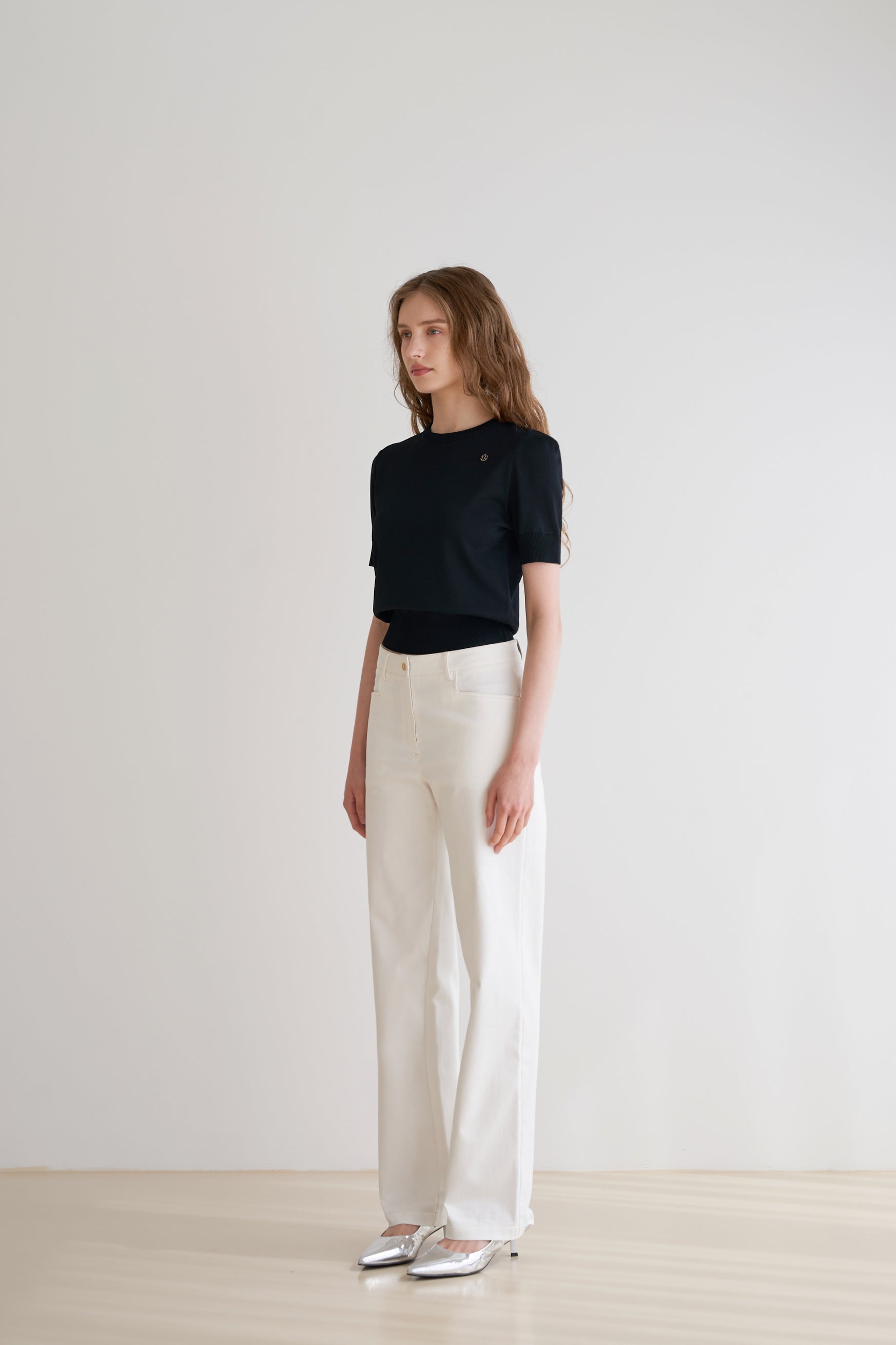 PULL EN MAILLE À ÉPAULETTES_NOIR