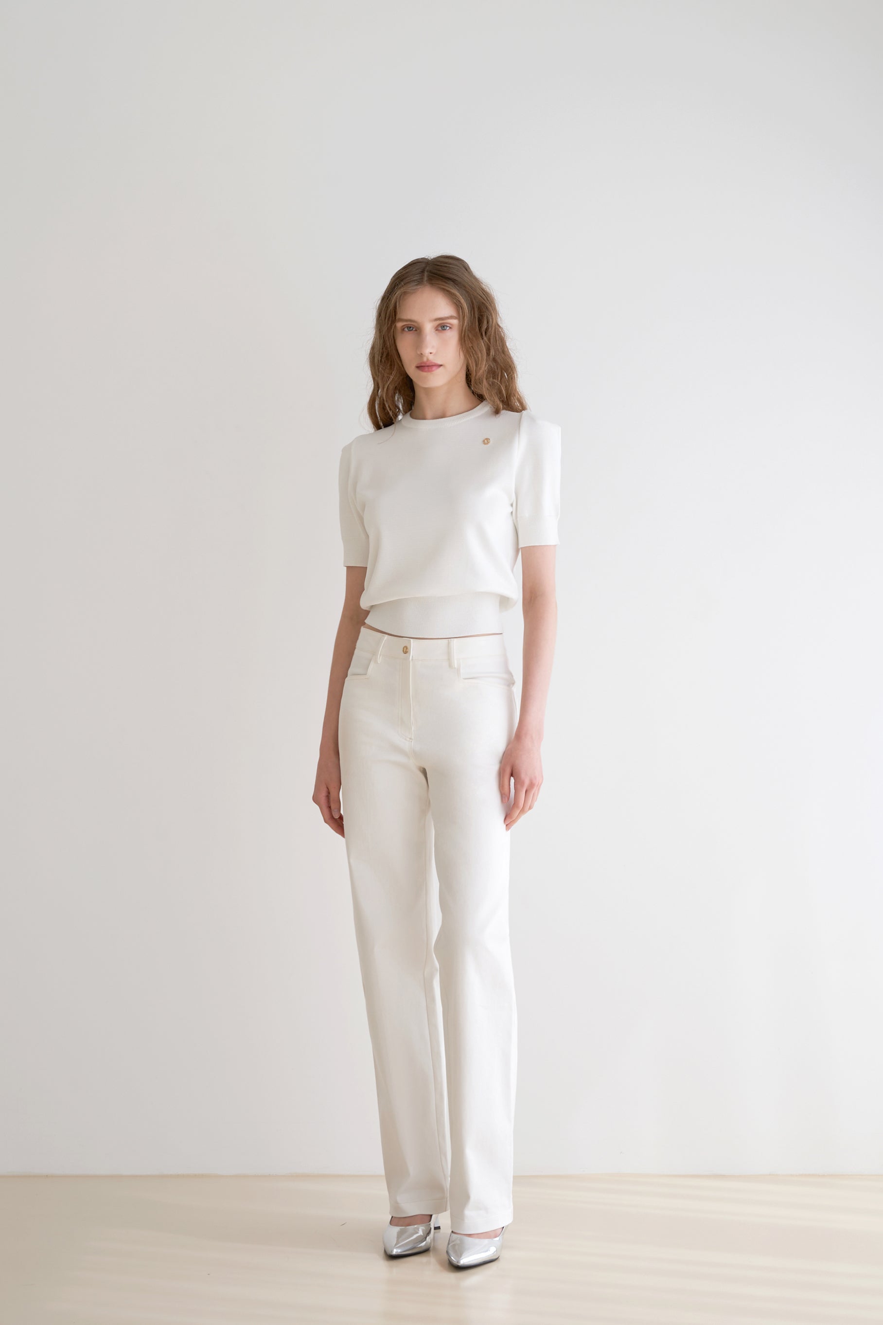 PULL EN MAILLE À ÉPAULETTES_BLANC