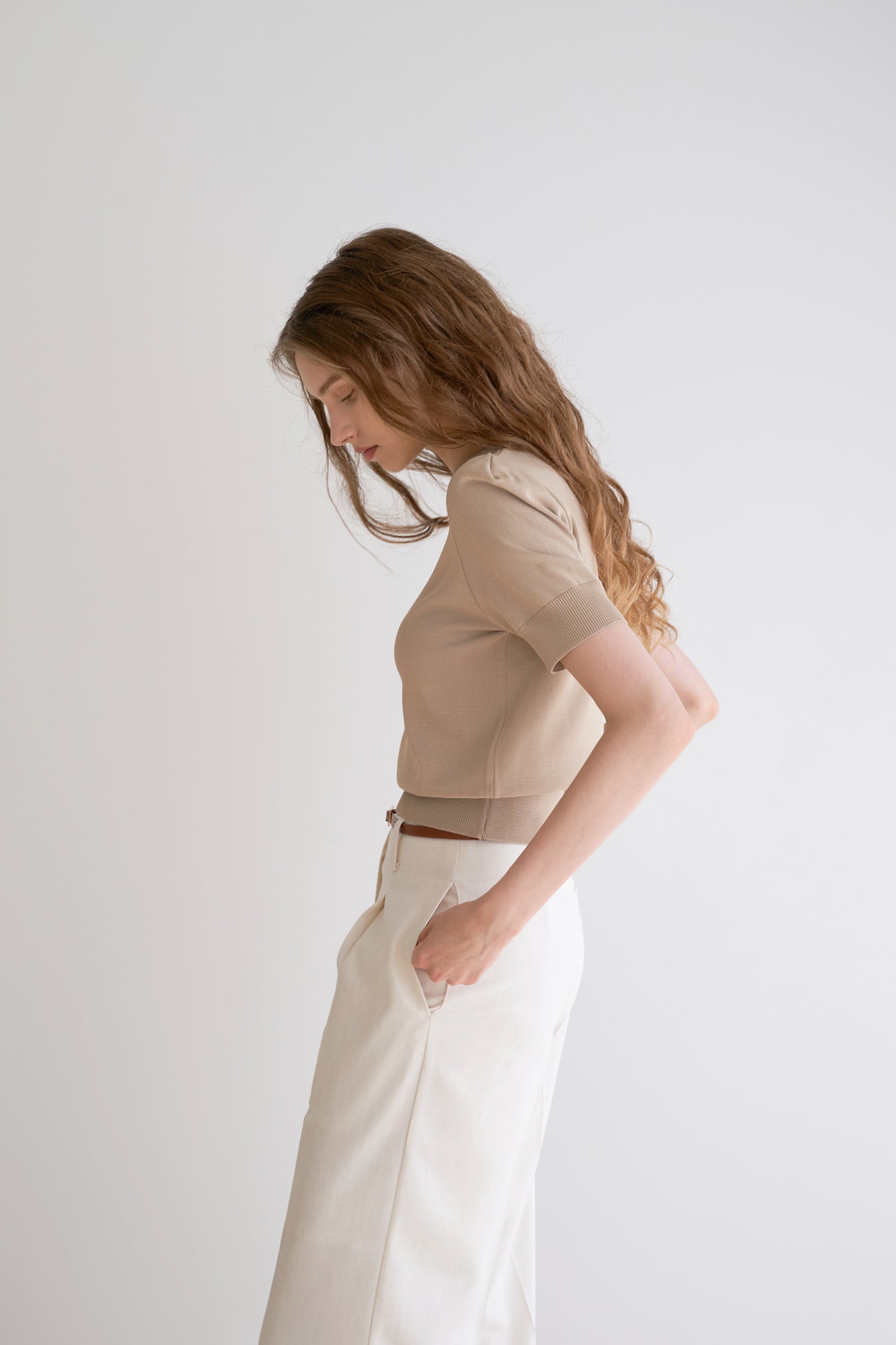 PULL EN MAILLE À ÉPAULETTES_BEIGE