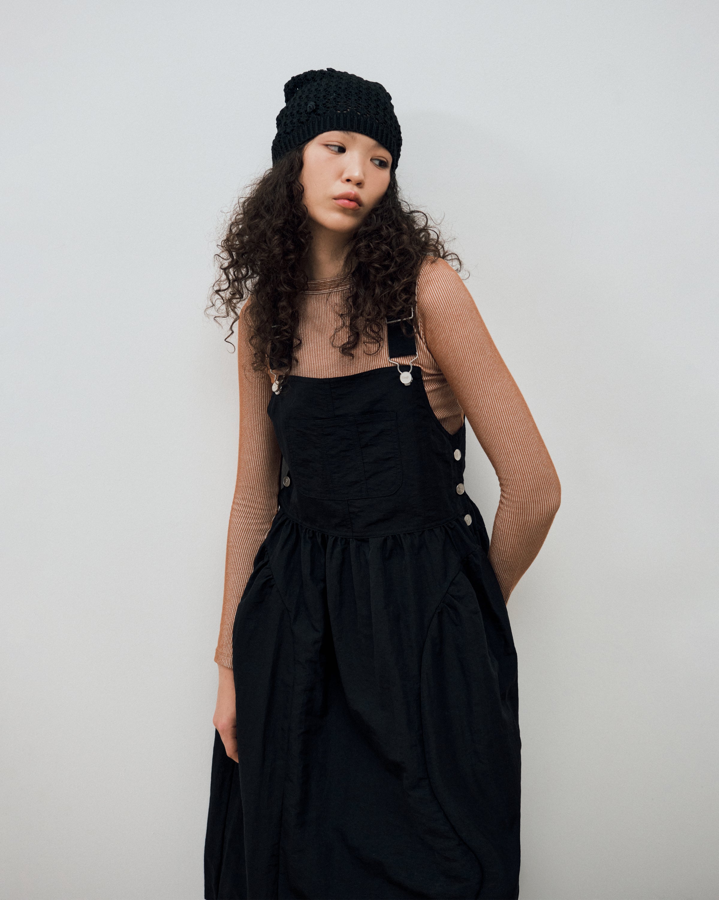 SIDE PUFF NYLON OVERALL DRESS_BLACK