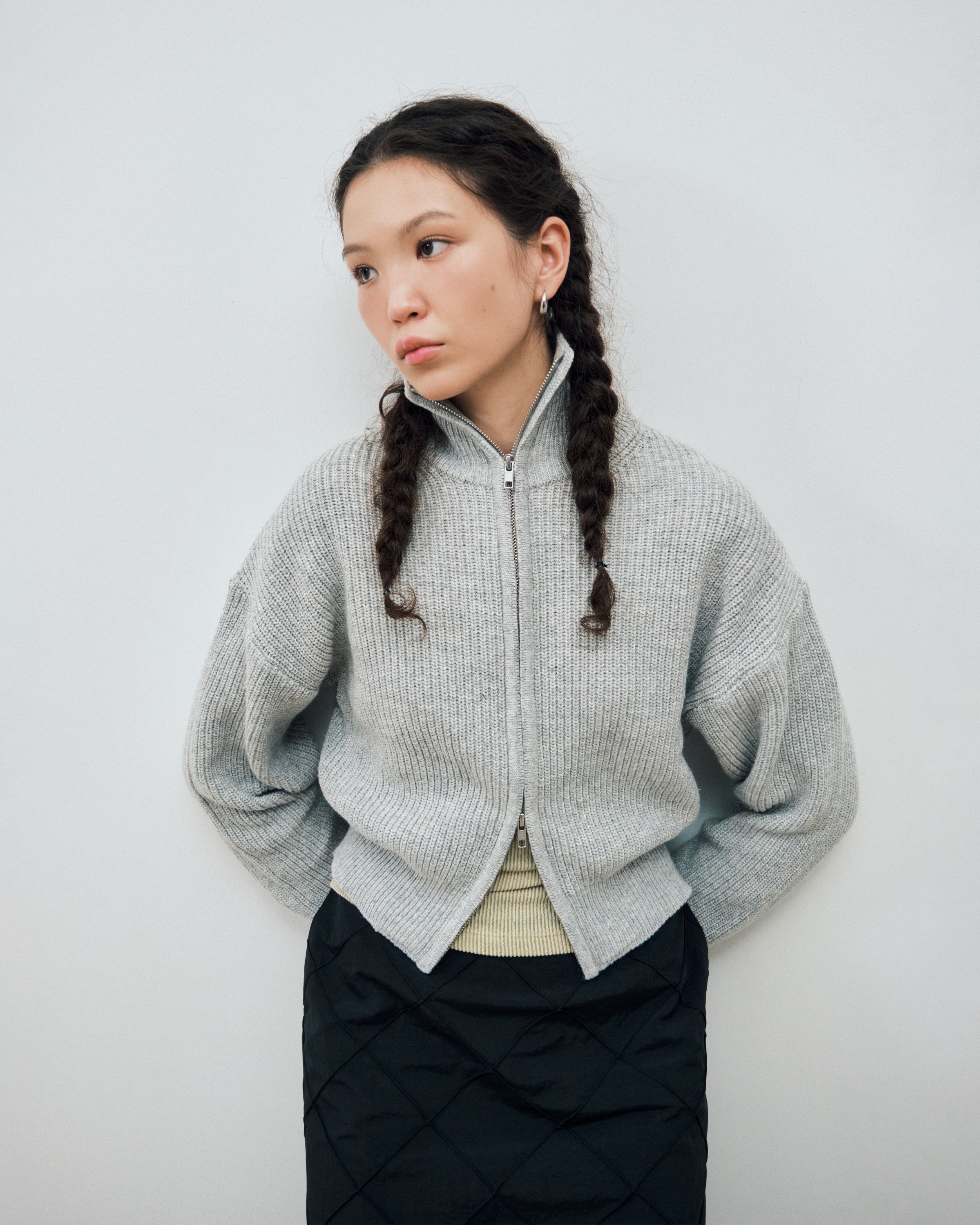 GILET EN MAILLE À DOUBLE ZIP_GRIS