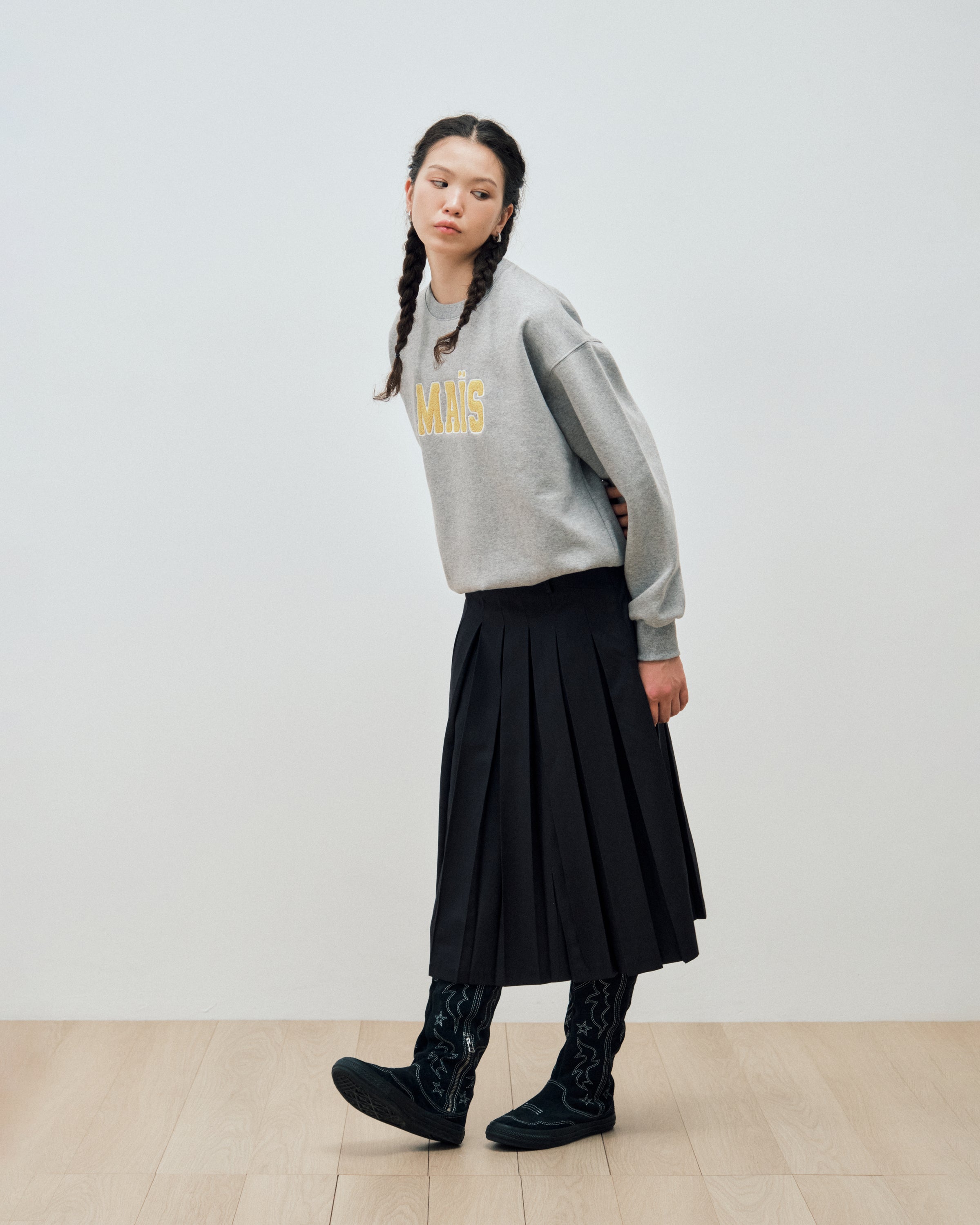 MAIS BOUCLE LOGO SWEAT SHIRT_GREY