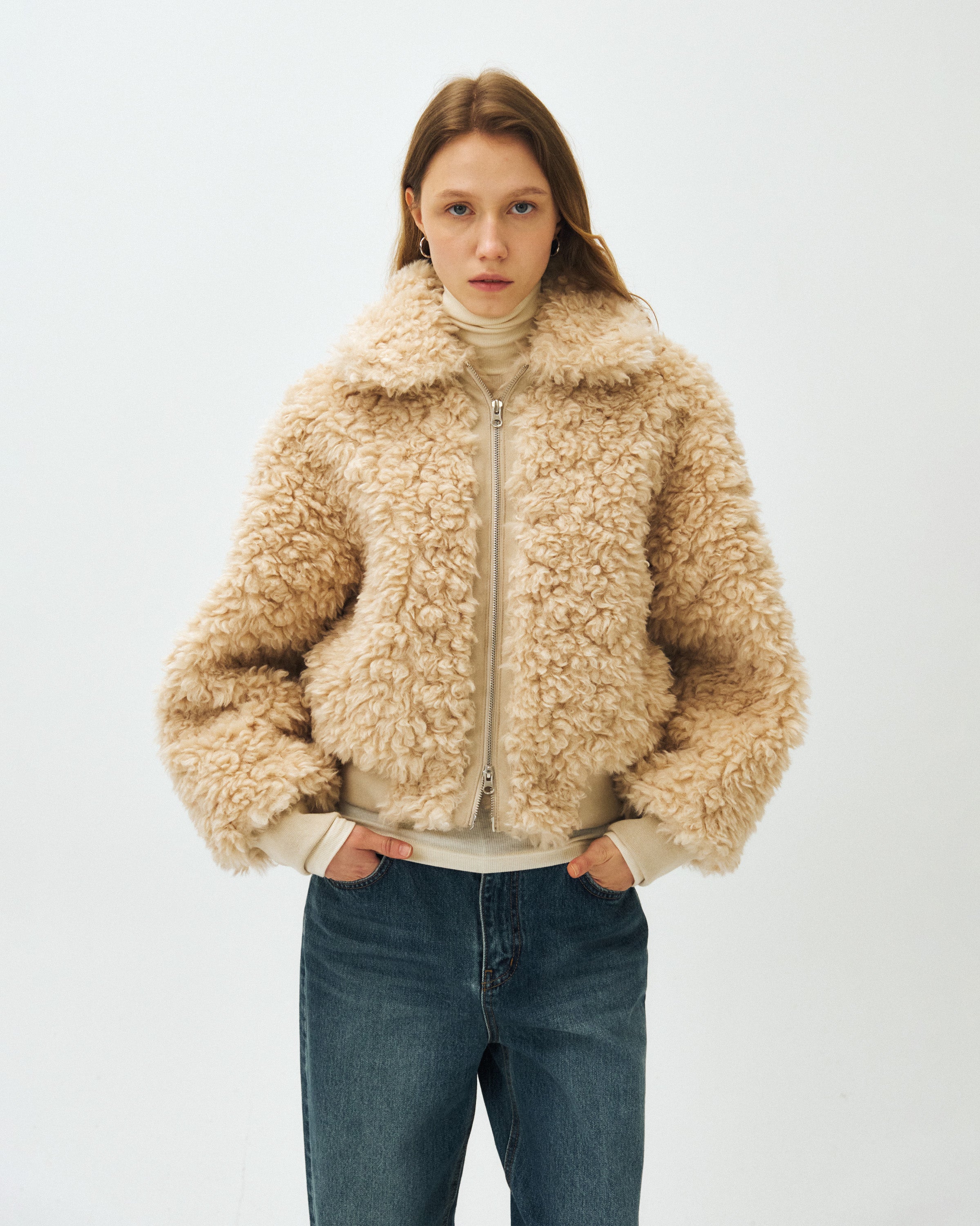 CROPPED ZIP-UP FUR JACKET_BEIGE