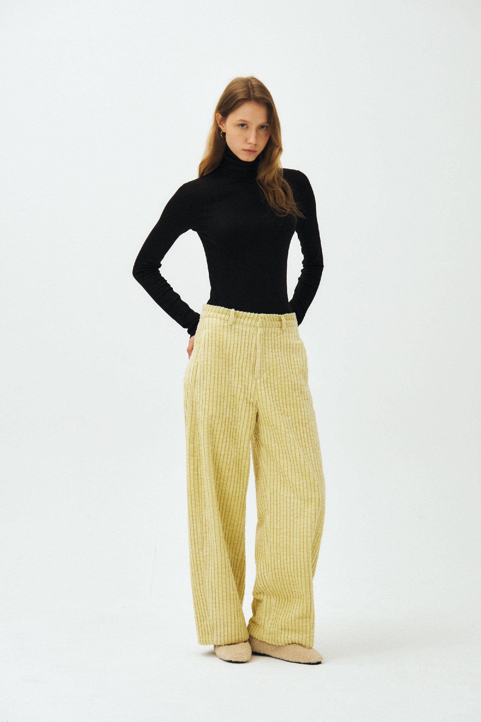 HEAVY WIDE CORDUROY PANTS_GREEN