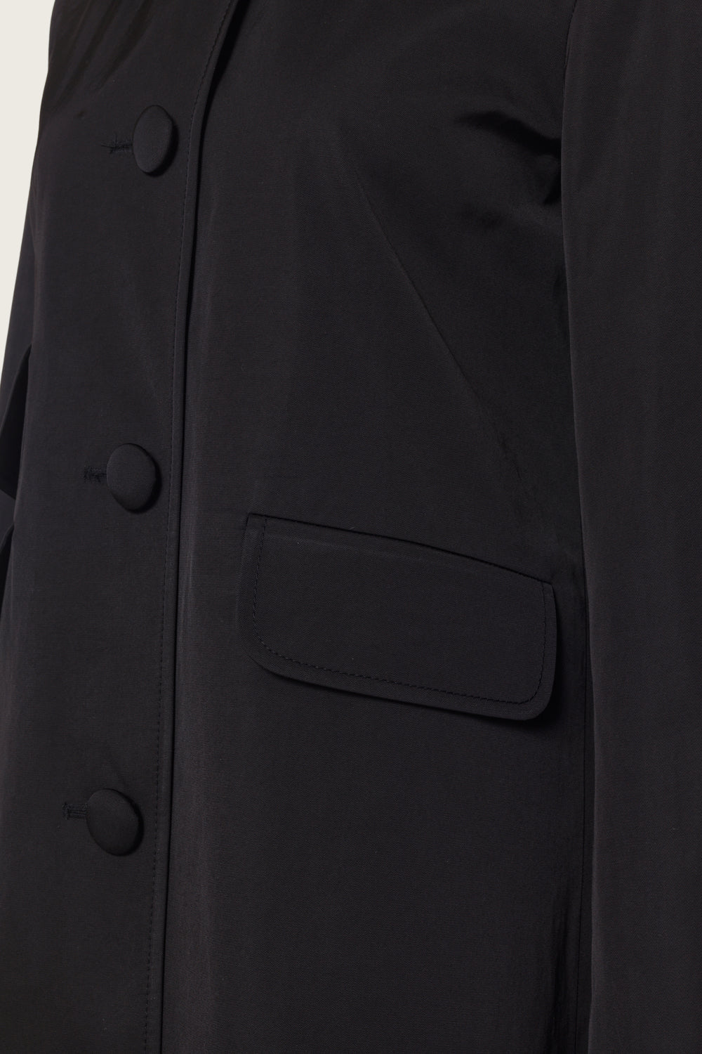 DEMI-MANTEAU À COL BLANC_NOIR