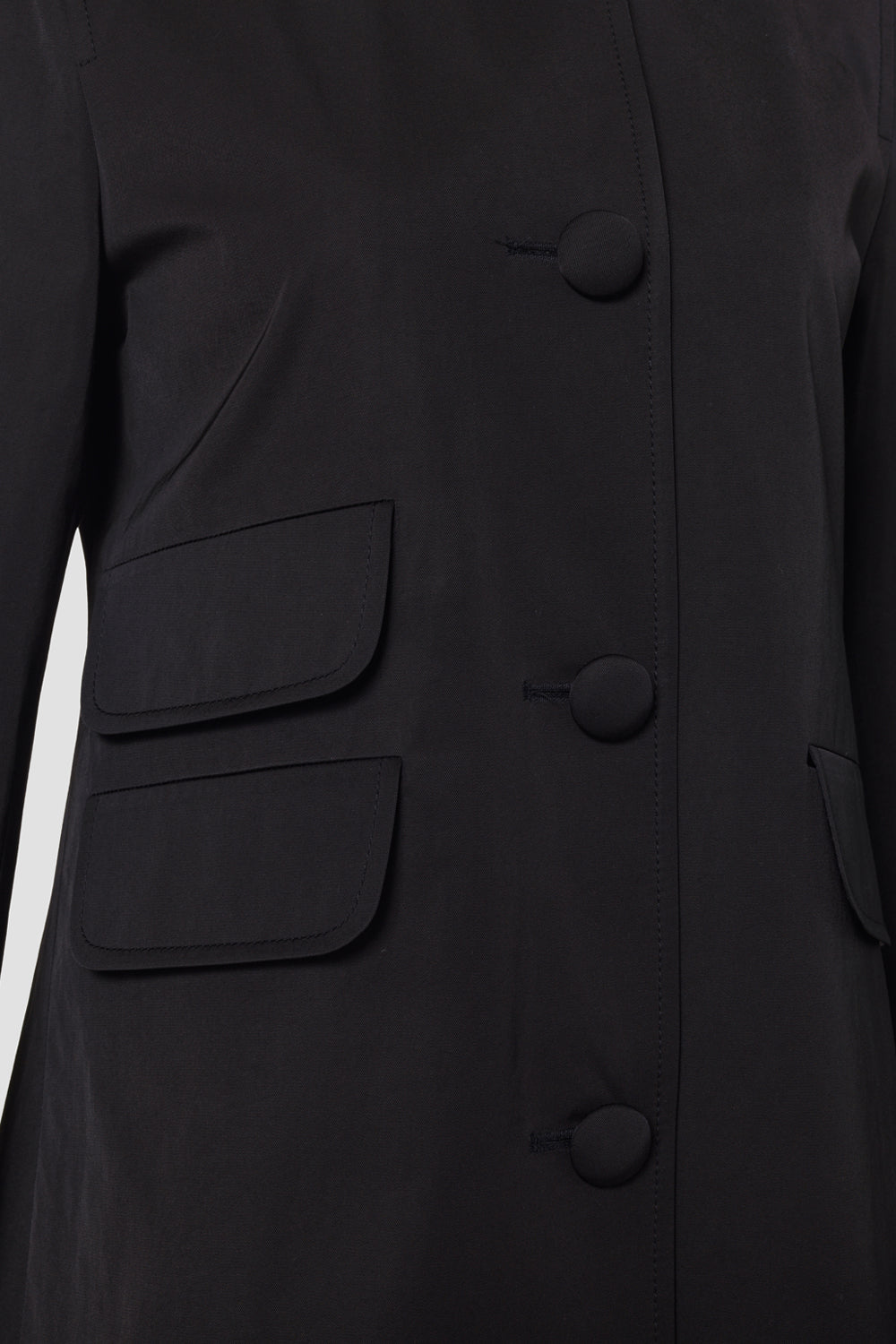 DEMI-MANTEAU À COL BLANC_NOIR